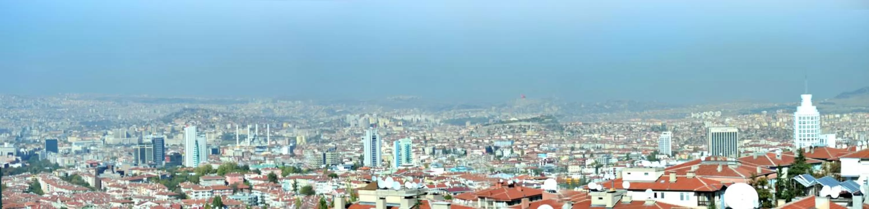 City view in Hotel Midi