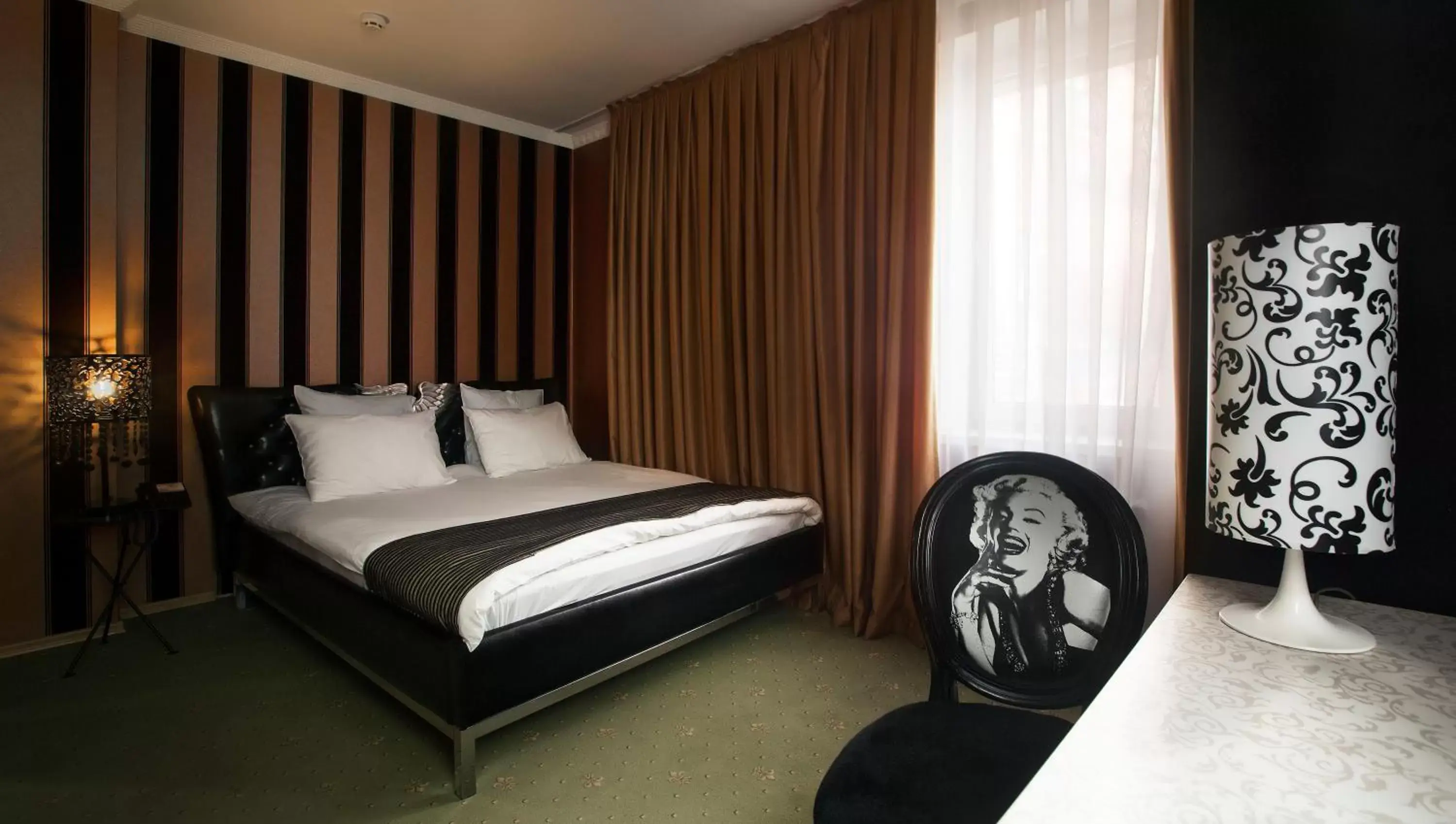 Bed in Weekend Boutique Hotel Bed in Weekend Boutique Hotel