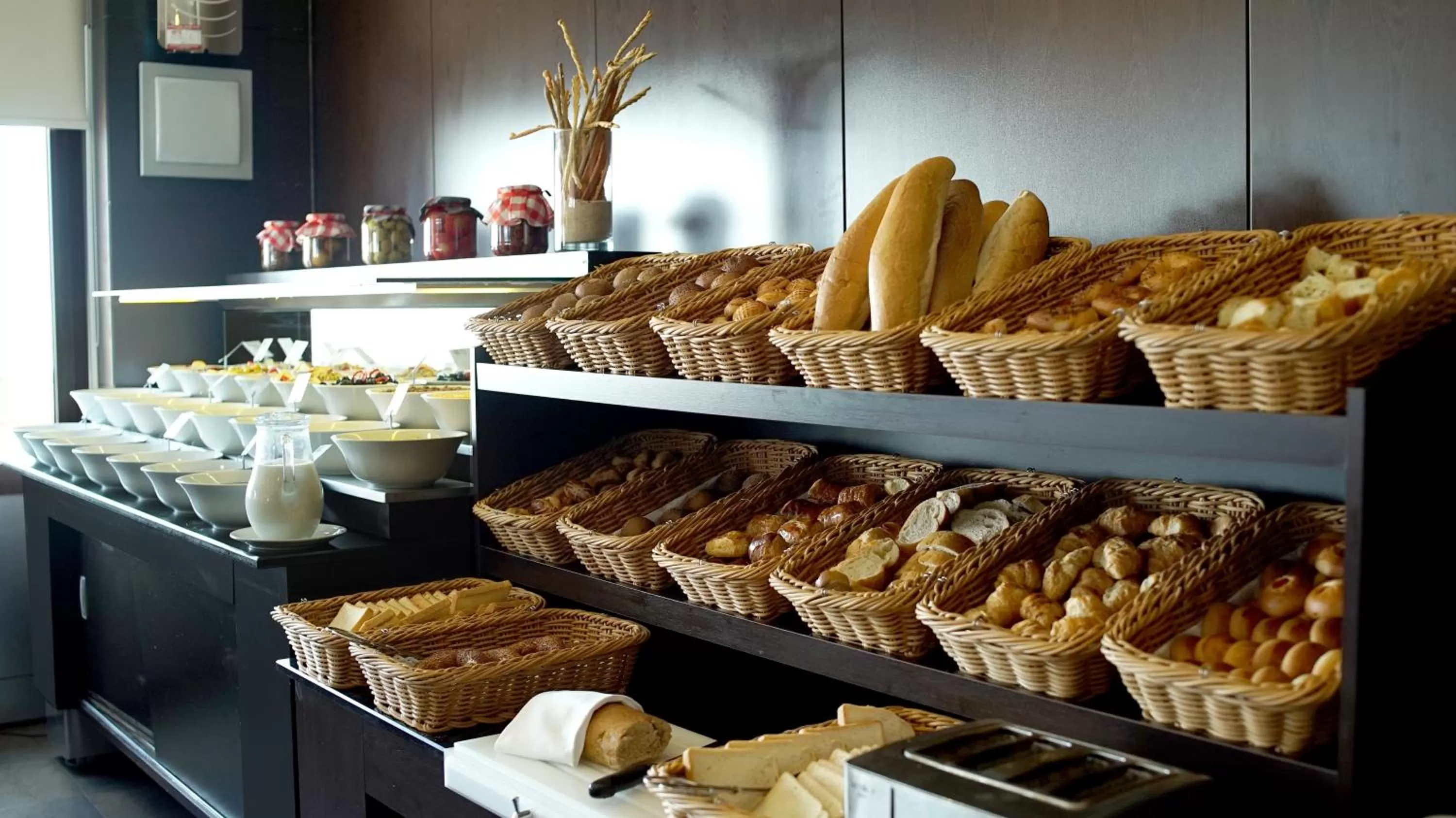 Buffet breakfast in Point Hotel Taksim