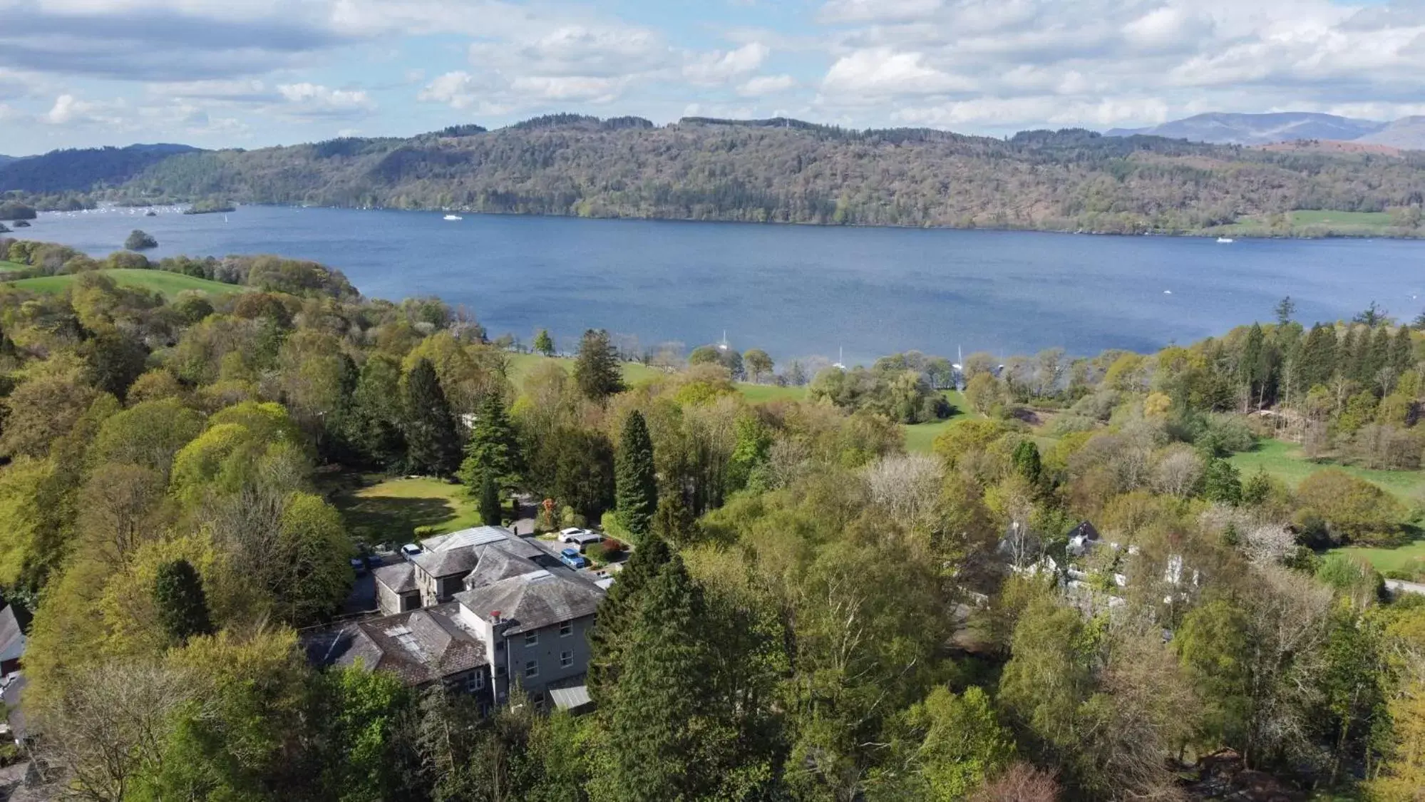 Property building, Bird's-eye View in Windermere Manor Hotel