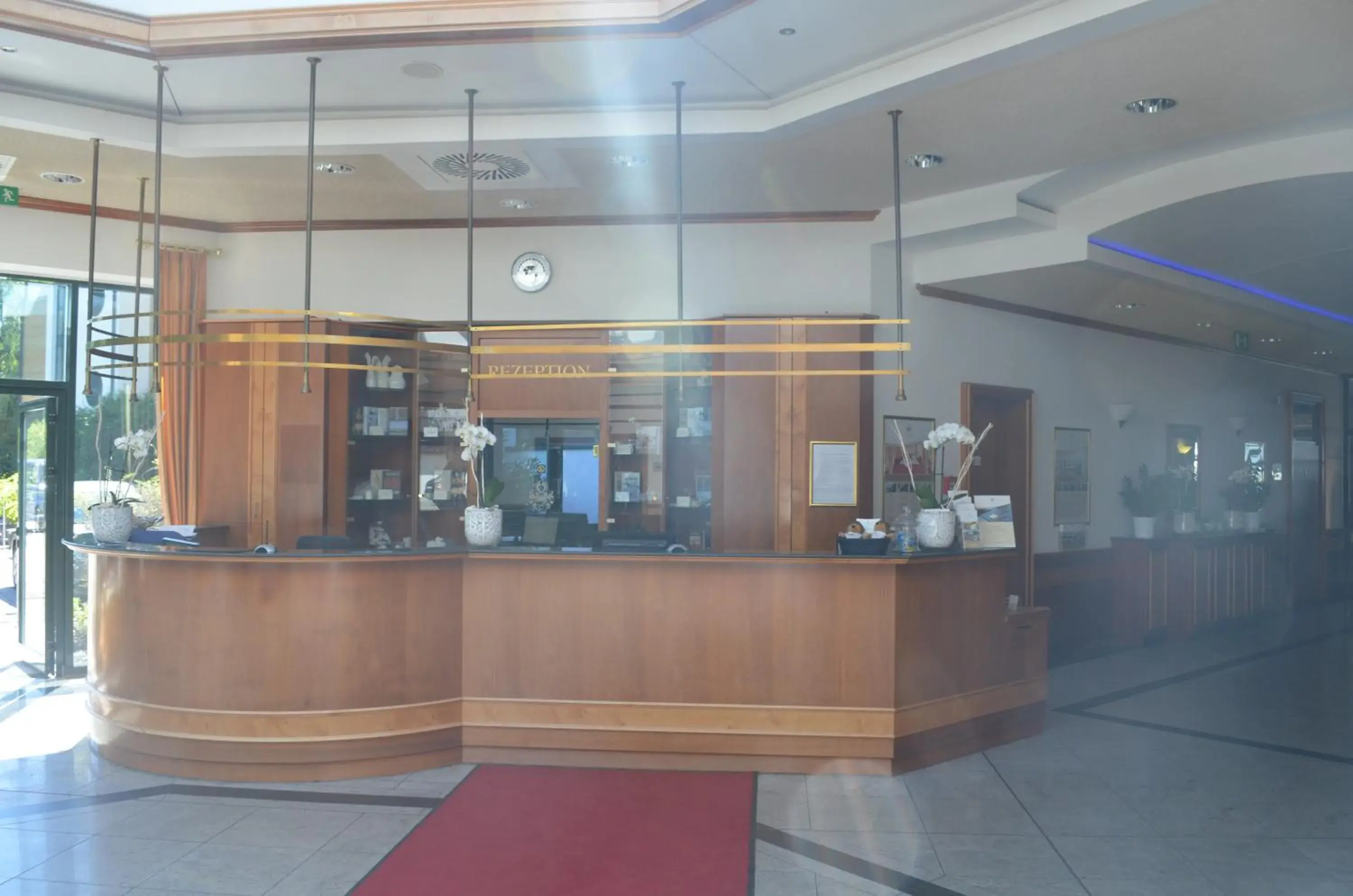 Lobby or reception in Seehotel Berlin-Rangsdorf Lobby or reception in Seehotel Berlin-Rangsdorf