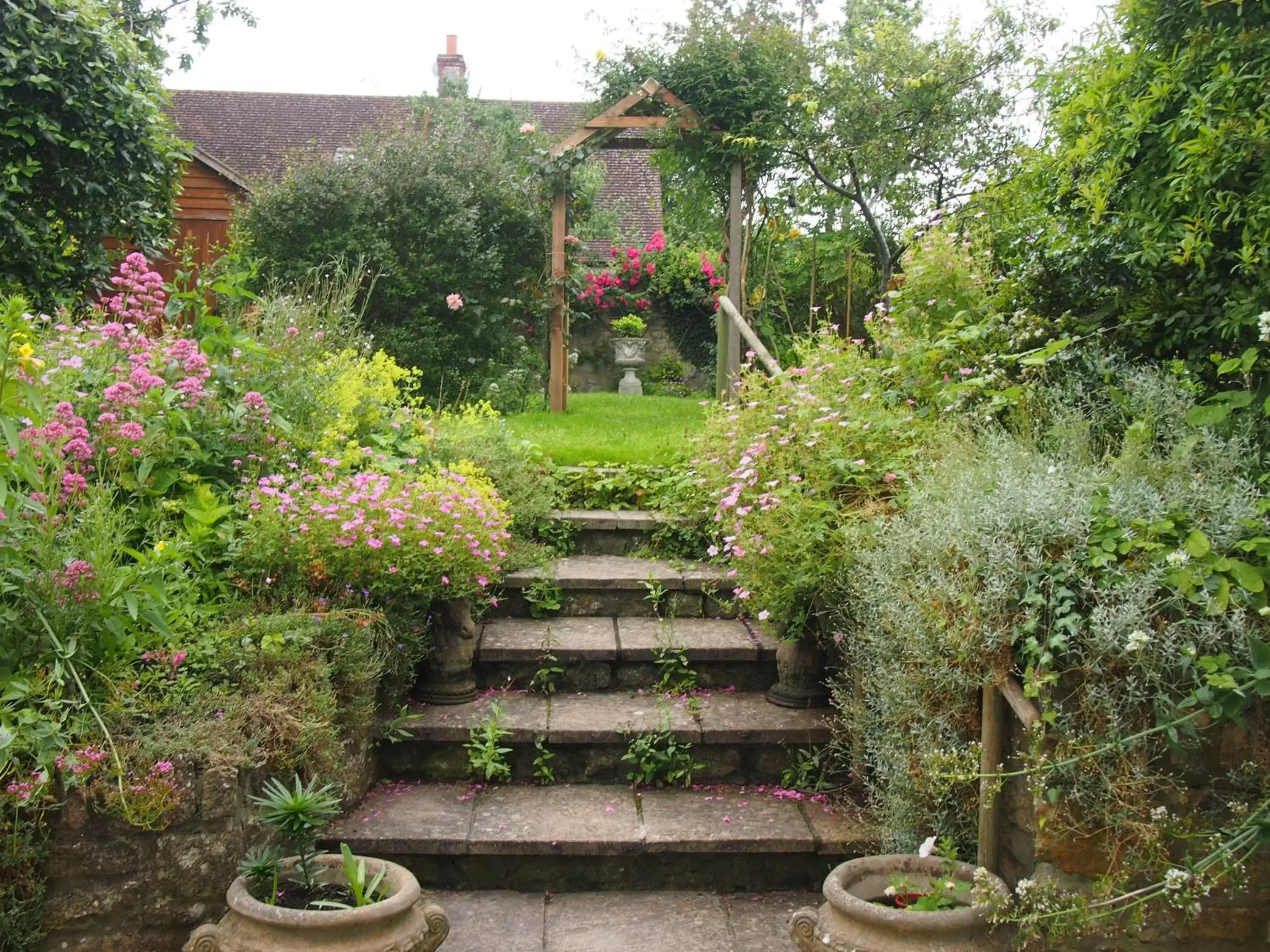 Property building, Garden in Clare Cottage
