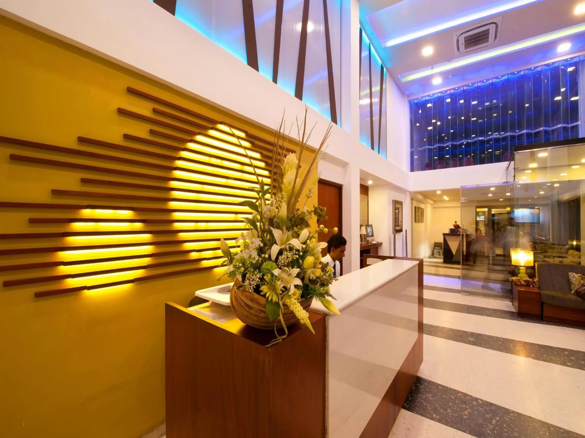 Lobby or reception in The Ocean Colombo - Guaranteed Sea View Rooms