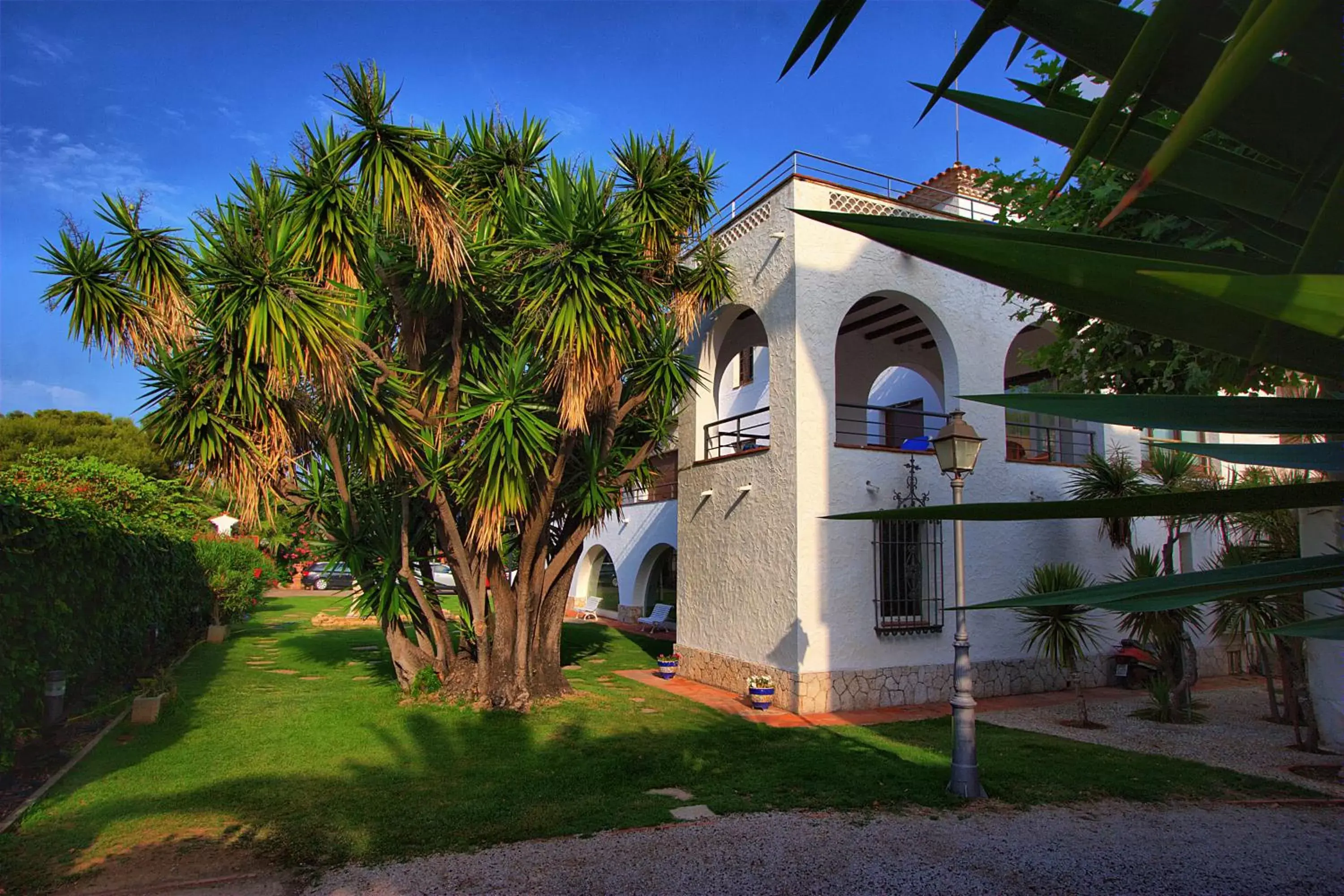 Facade/entrance, Property Building in Hotel Capri