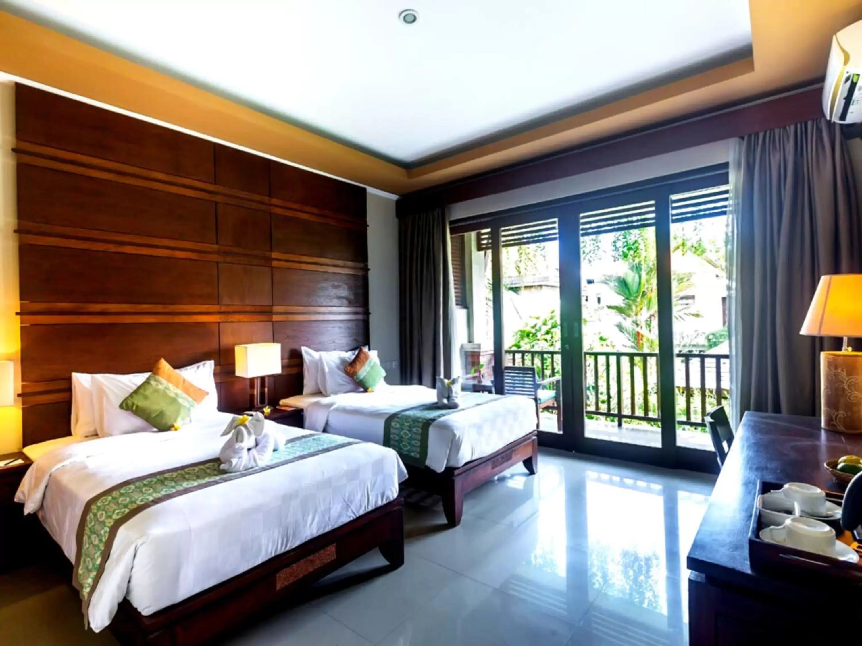 Bed in Awatara Boutique Resort Ubud