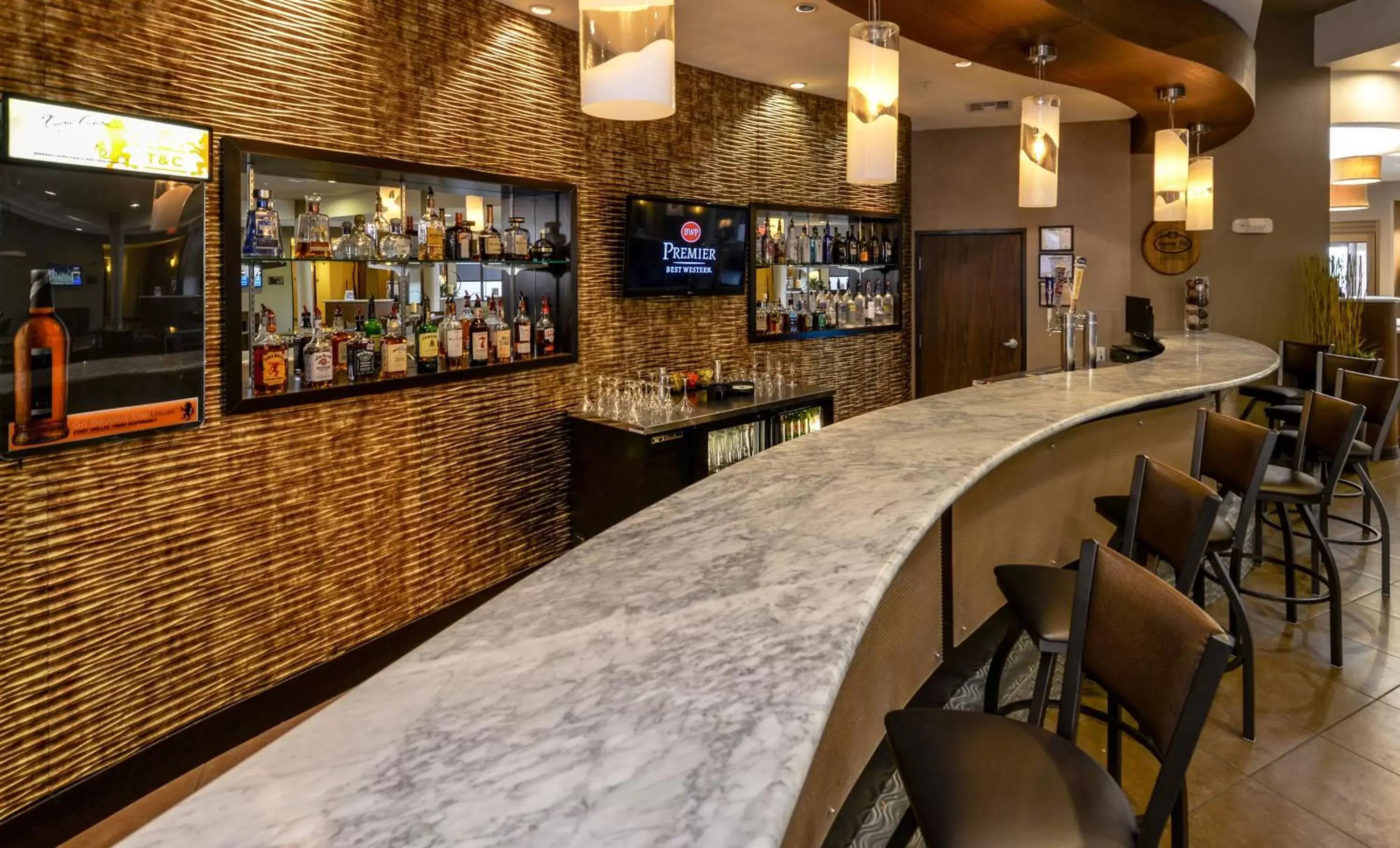 Lounge or bar, Lounge/Bar in Best Western Premier Bryan College Station