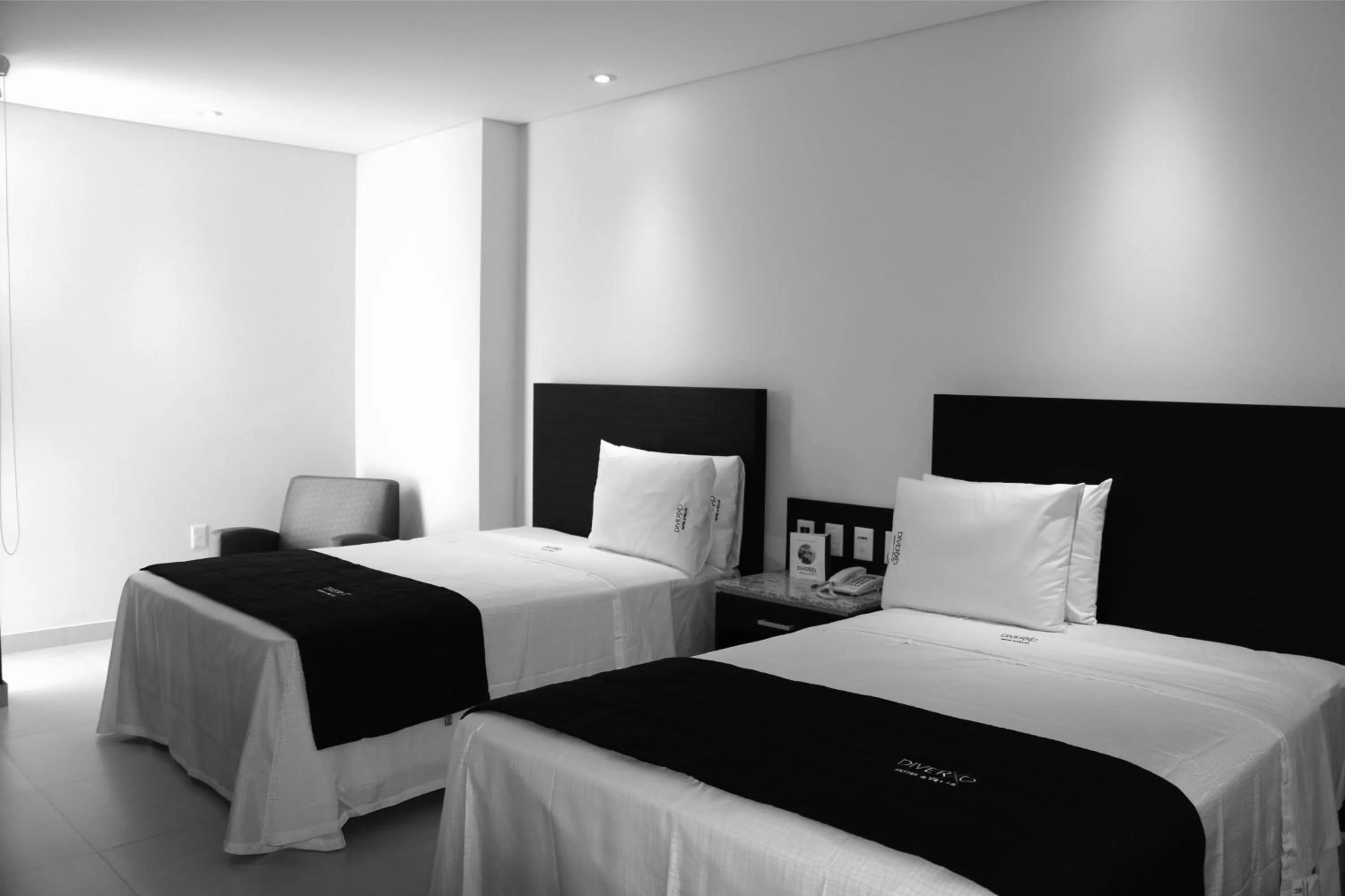 Photo of the whole room, Bed in Diverxo Hotel & Villas