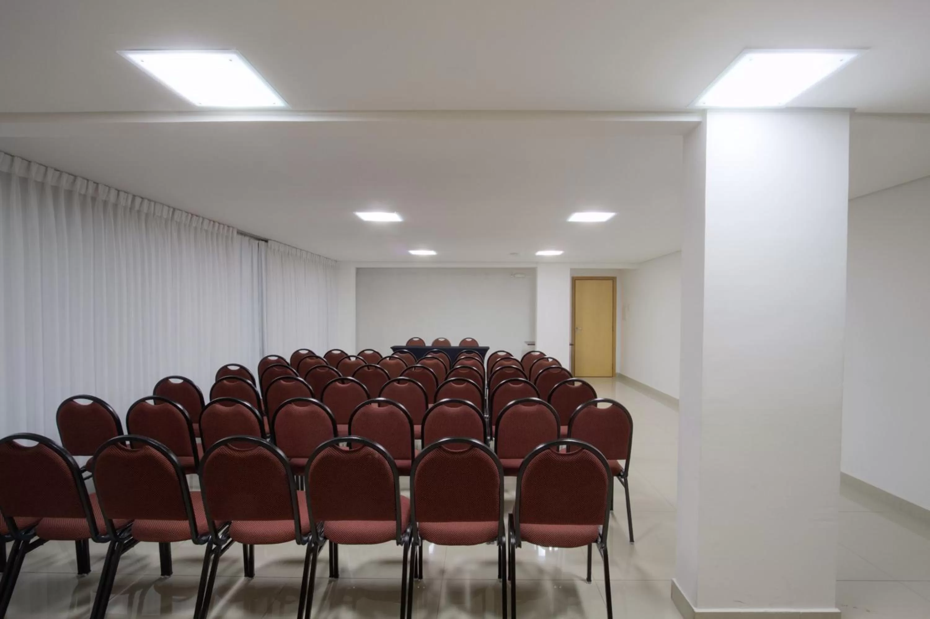 Business facilities in Stop Inn Plus Pampulha