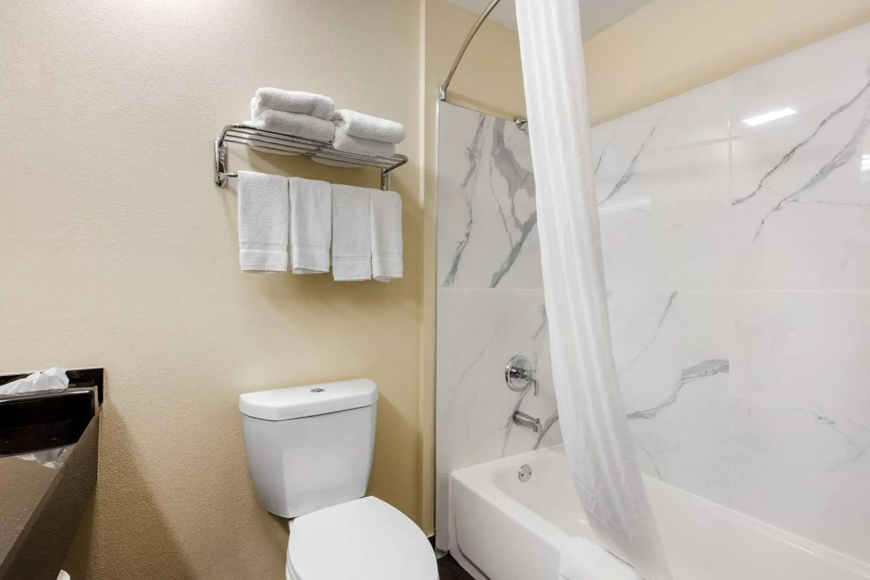 Photo of the whole room, Bathroom in Quality Inn