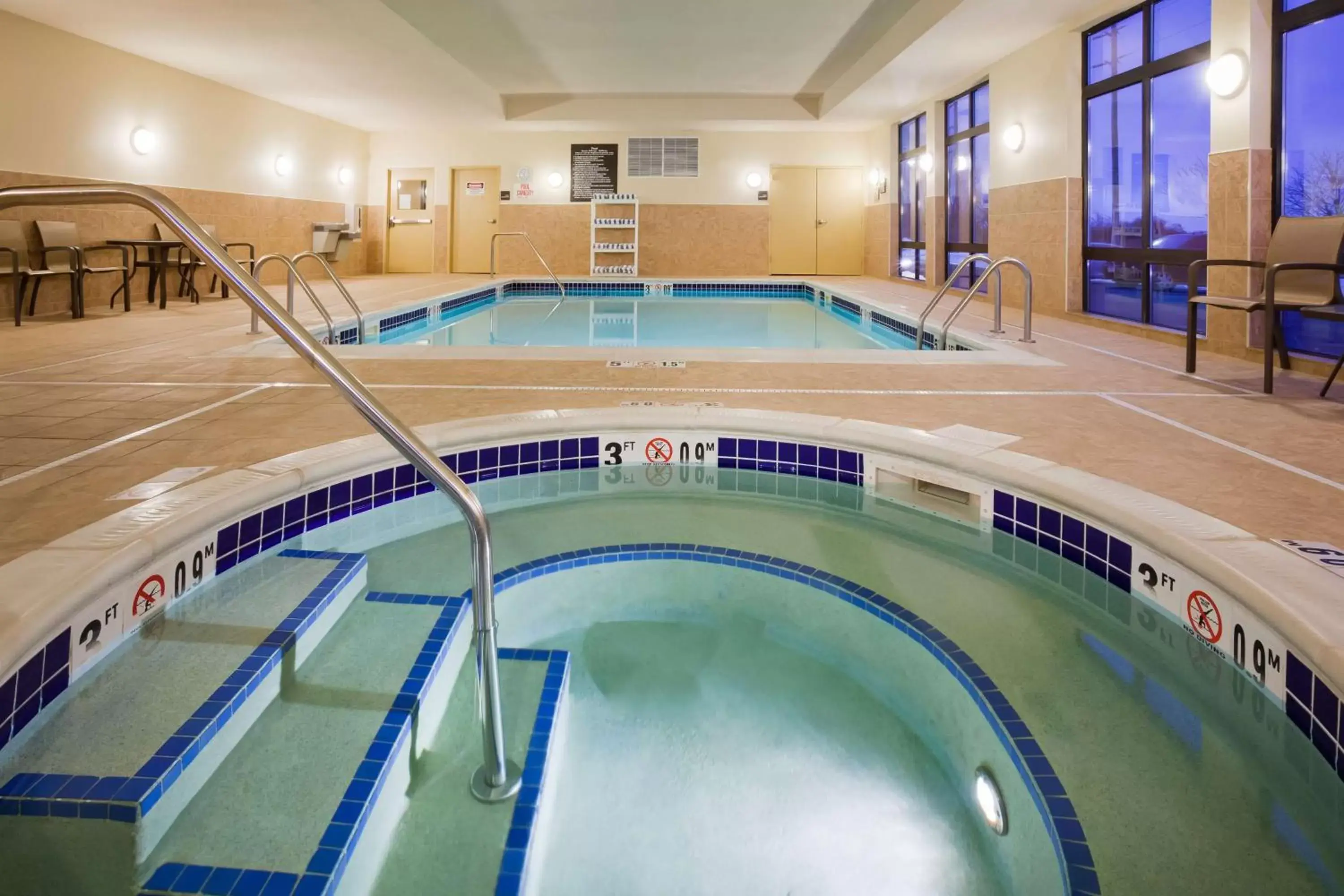 Pool view, Swimming Pool in Hampton Inn Fairmont