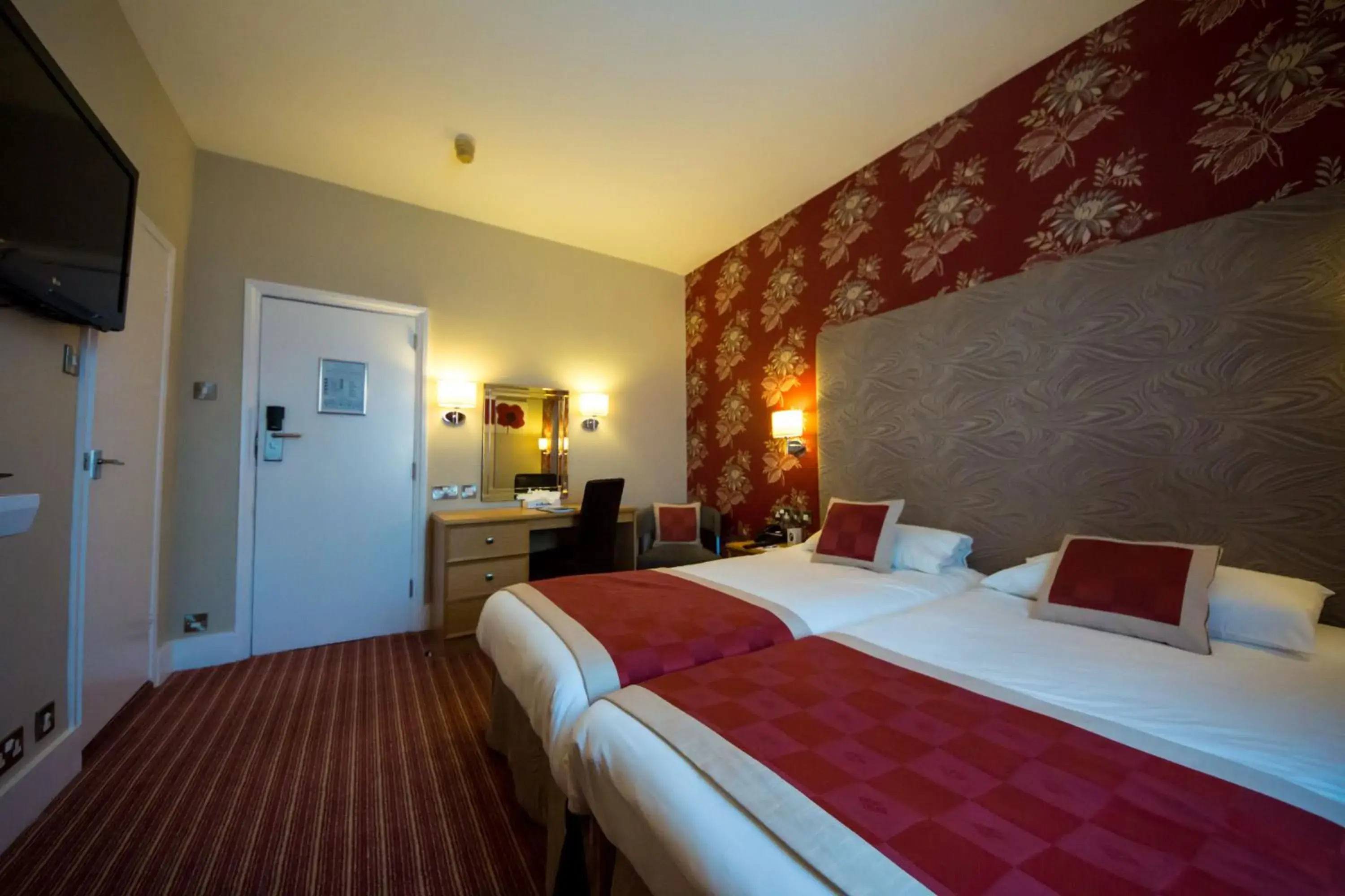 Bedroom, Bed in Best Western York House Hotel