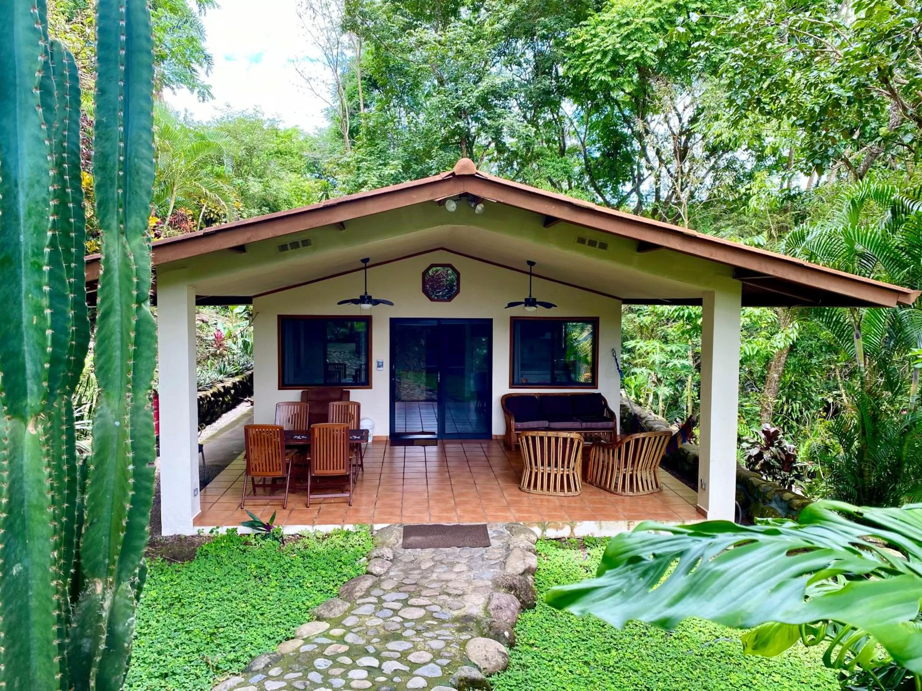Balcony/Terrace in Cabanas Rio Encantado