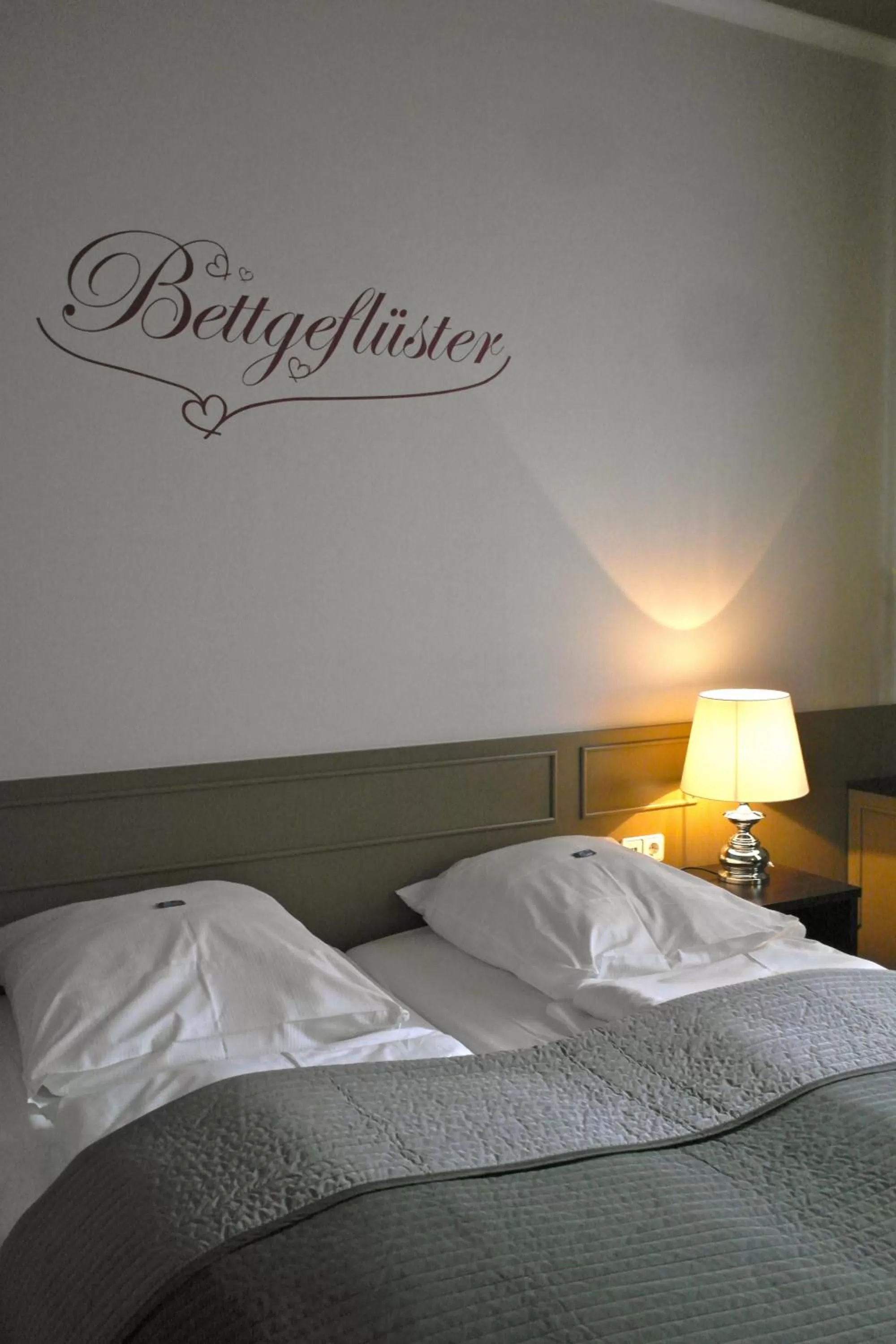 Bed in Hotel Lippischer Hof