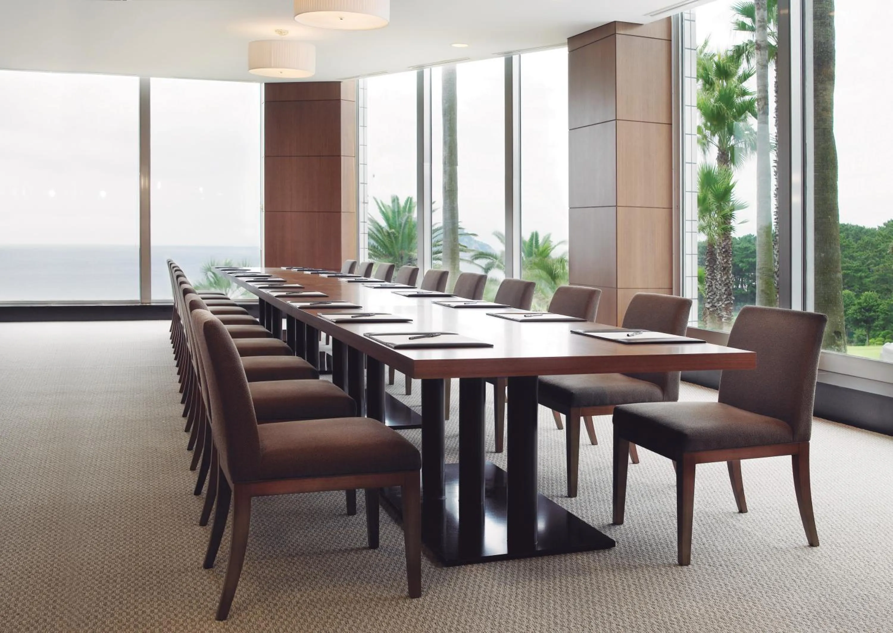 Business facilities in Seogwipo KAL Hotel