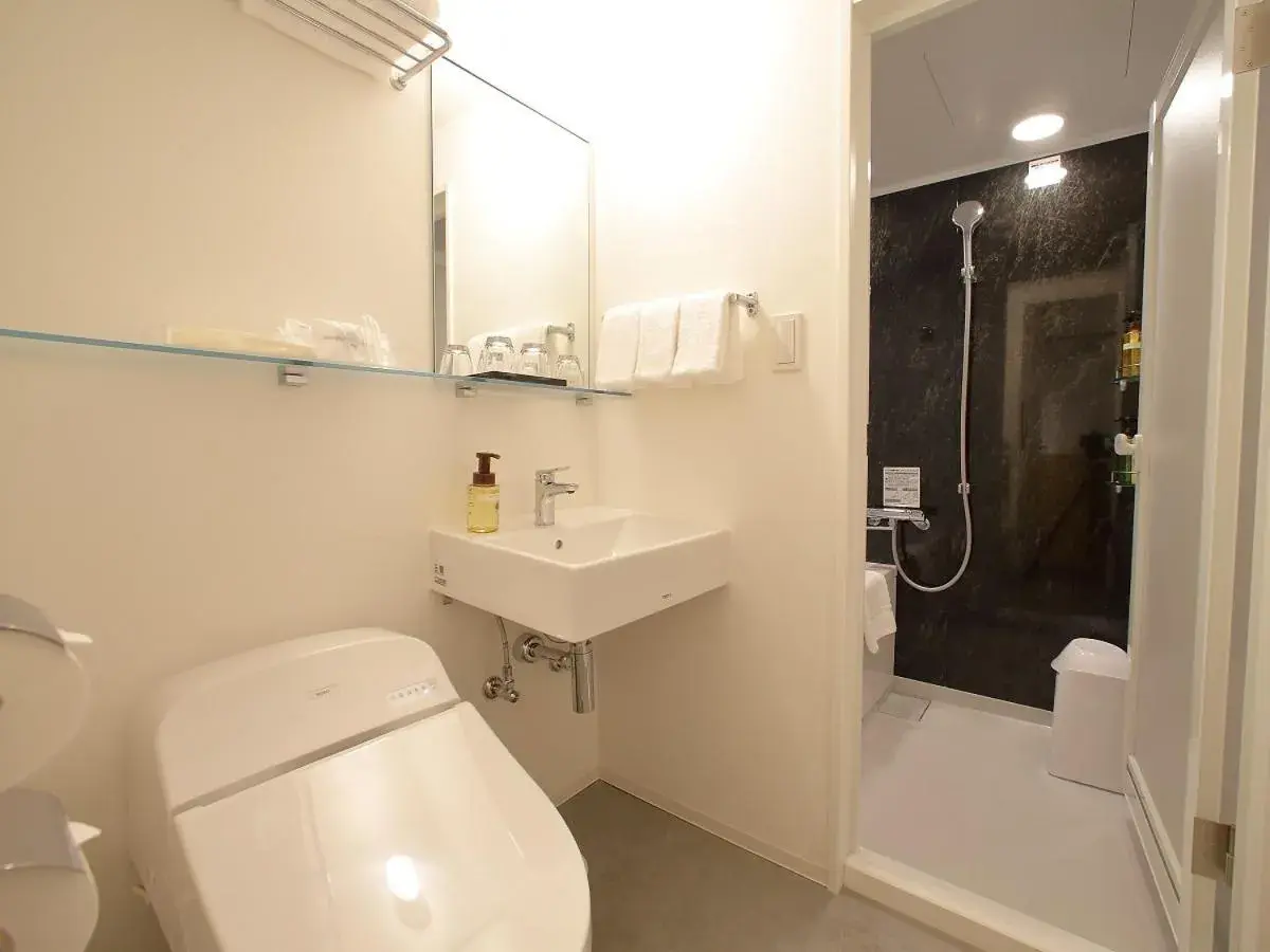 Bathroom in Hotel Oriental Express Tokyo Kamata