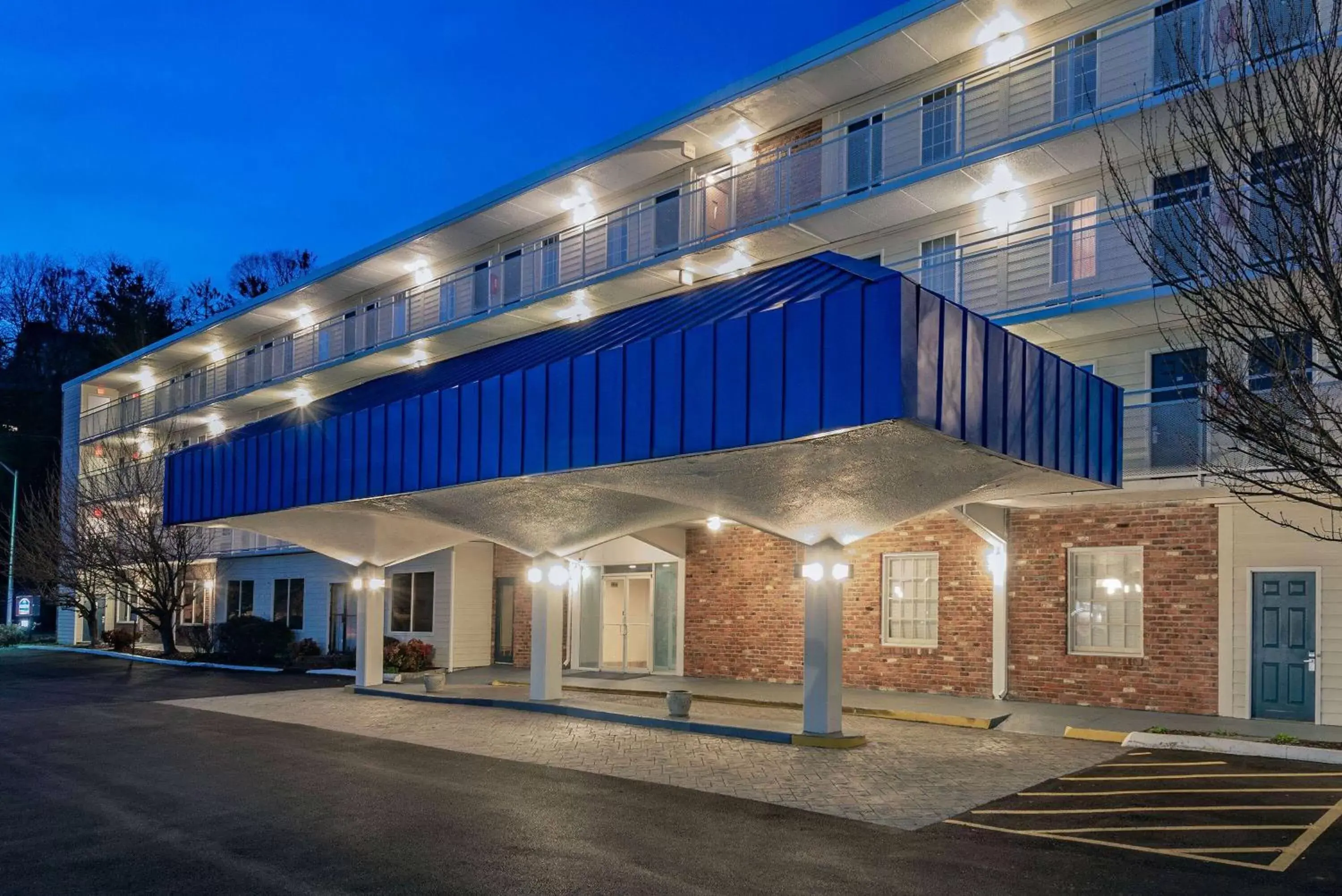 Property building in Howard Johnson by Wyndham Staunton Property building in Howard Johnson by Wyndham Staunton