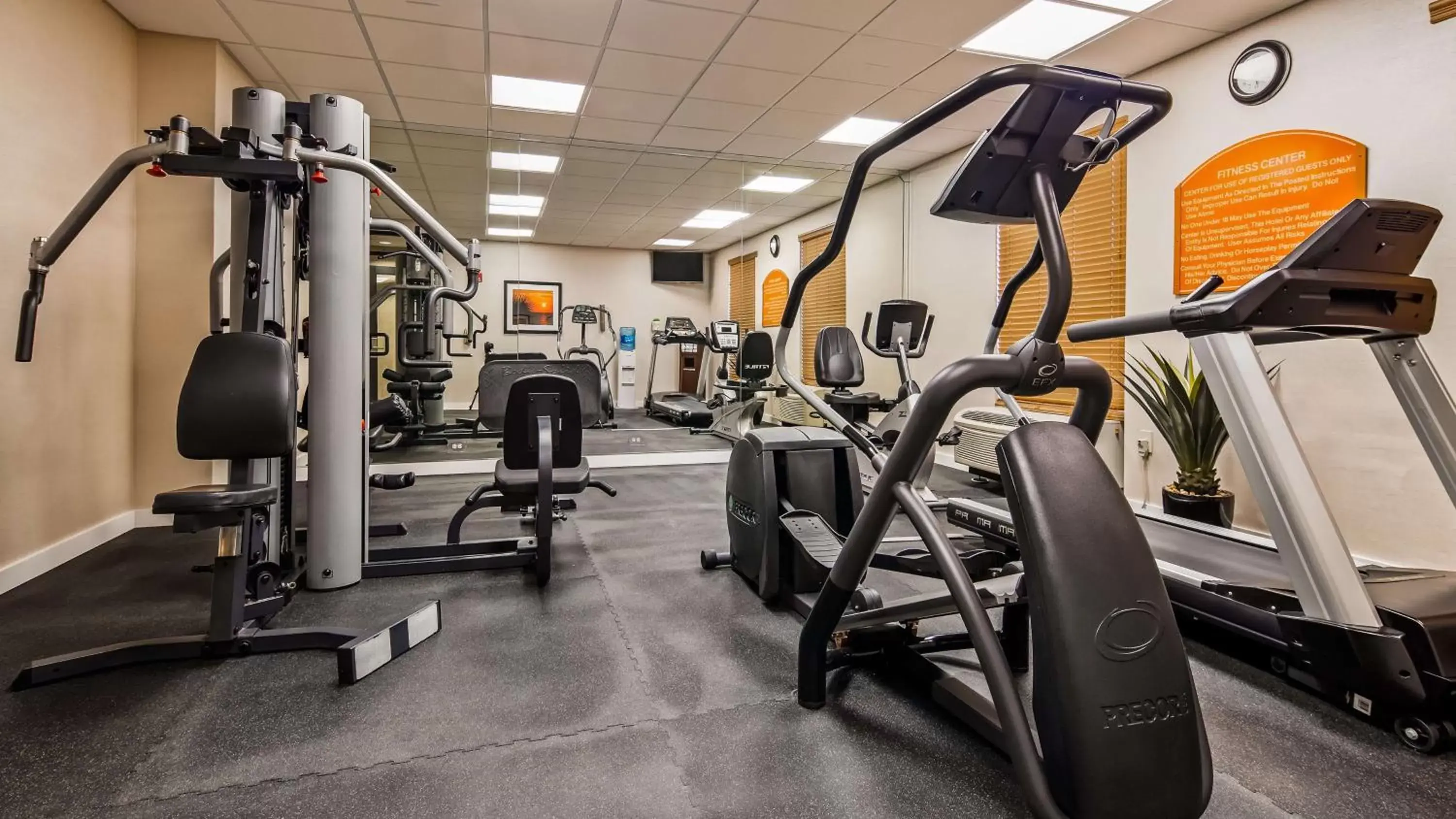 Fitness centre/facilities, Fitness Center/Facilities in Best Western Plus Kendall Hotel & Suites