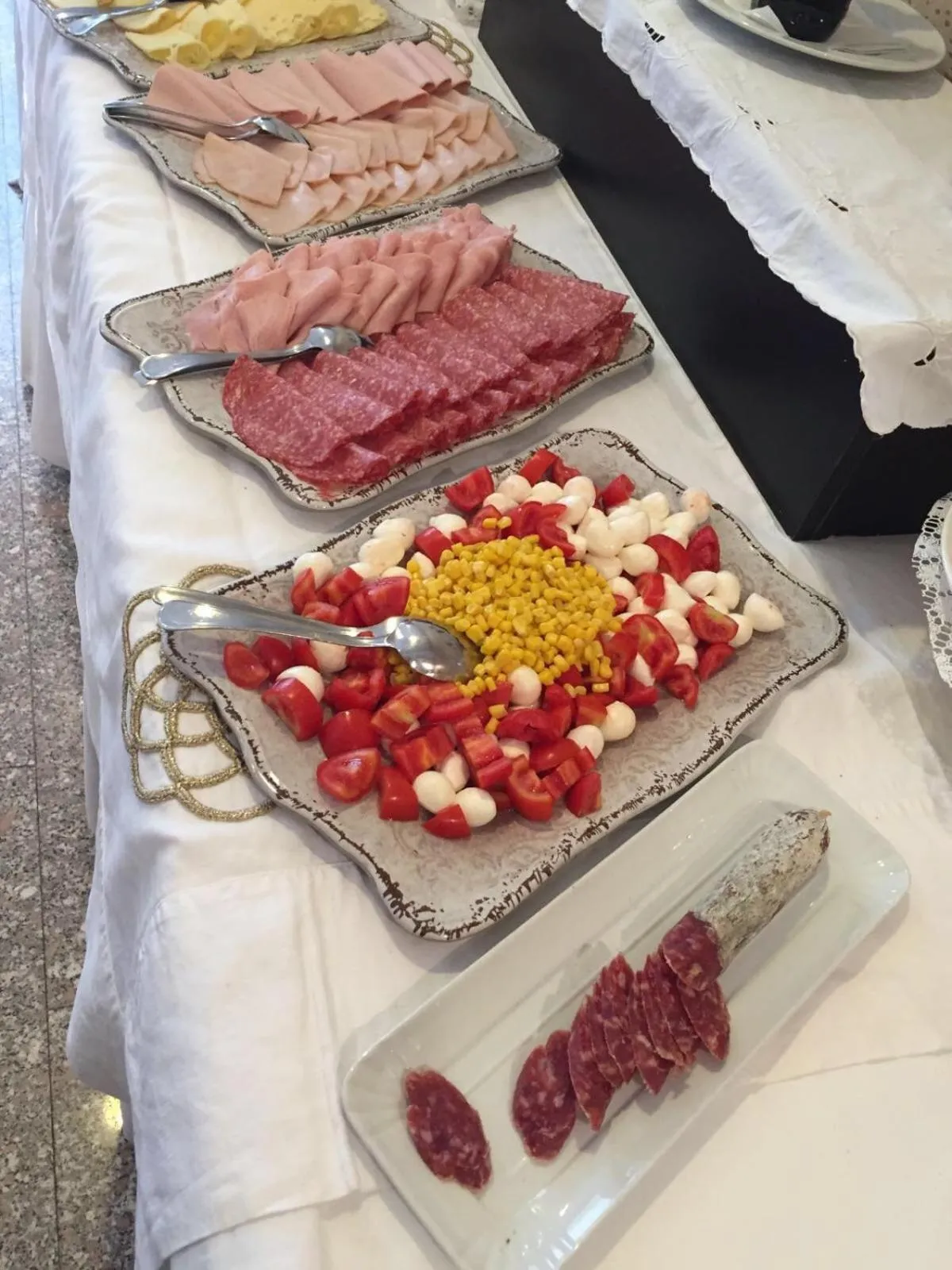 Business facilities in Hotel Mennini