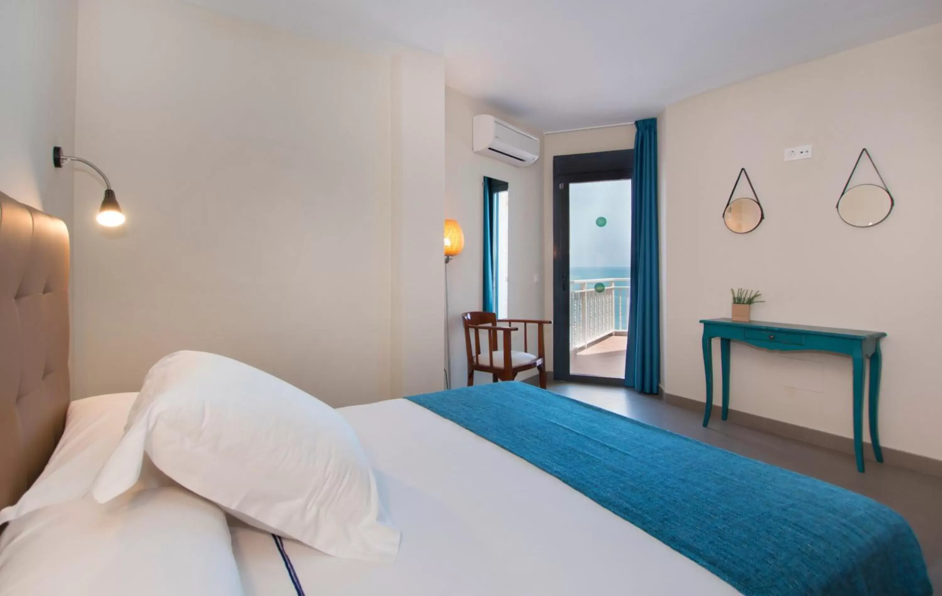 Bedroom, Bed in Hotel Mainare Playa