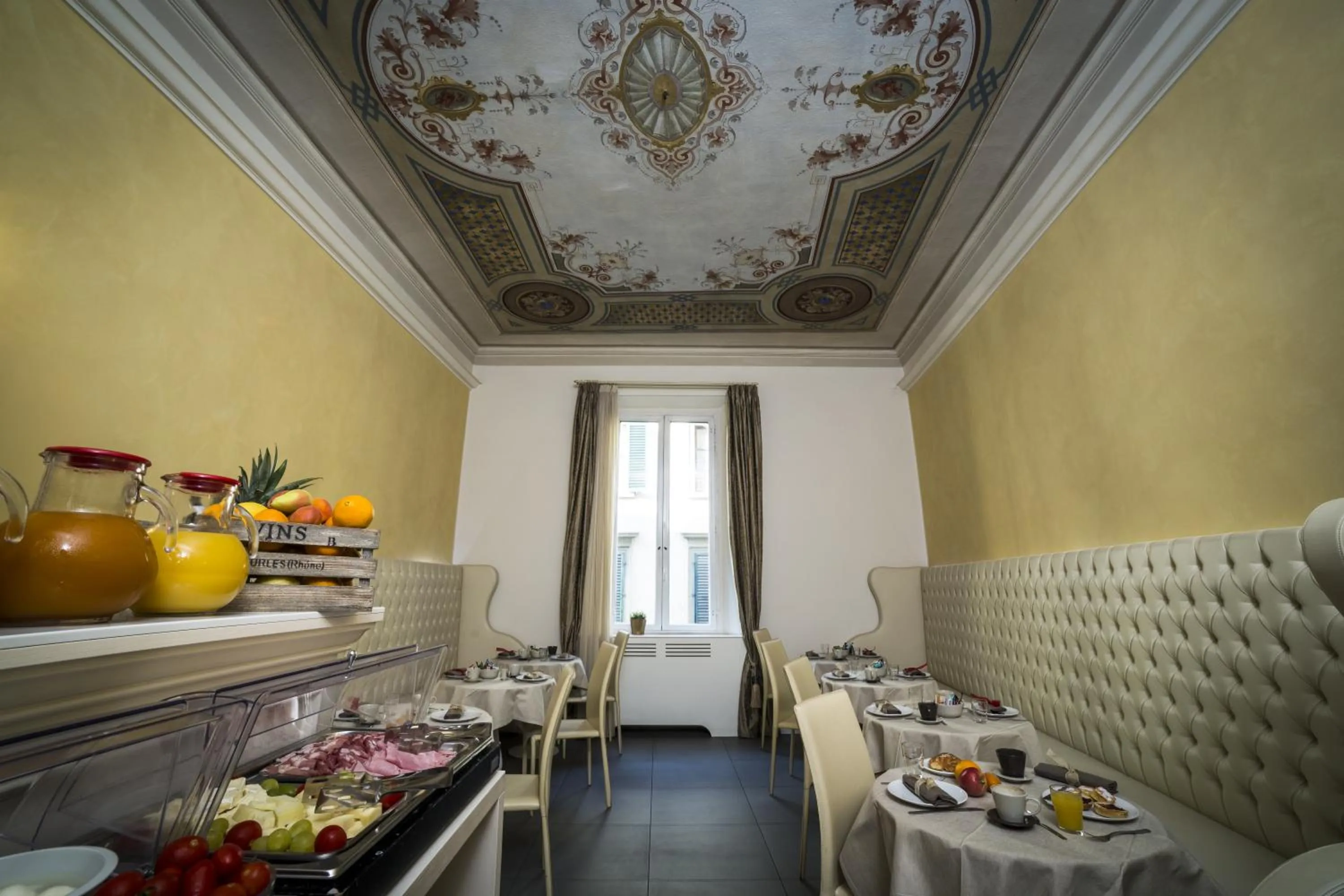 Food and drinks in Boutique Hotel La Casa di Morfeo