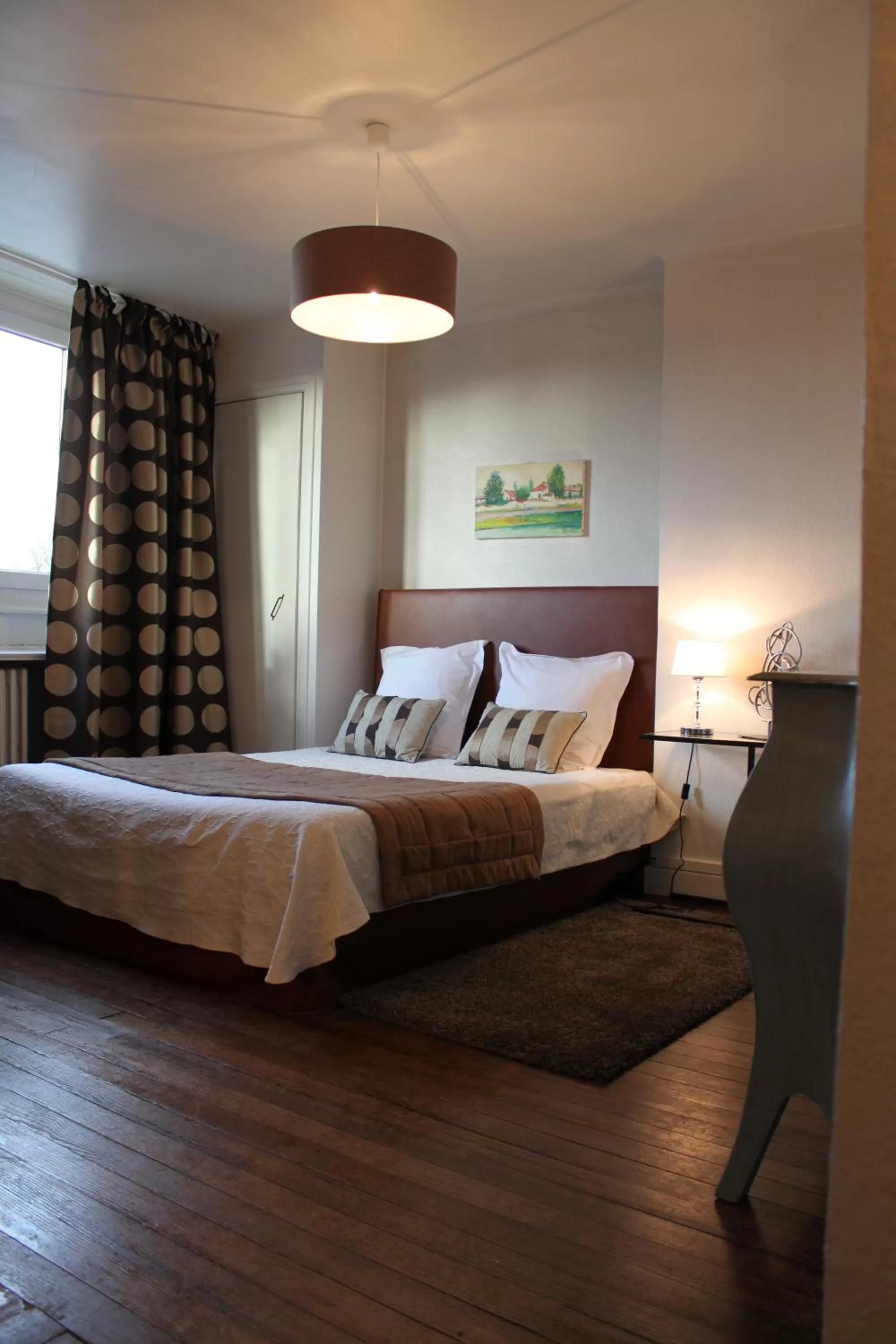 Bed in Résidence et Chambres d'Hôtes de La Porte d'Arras