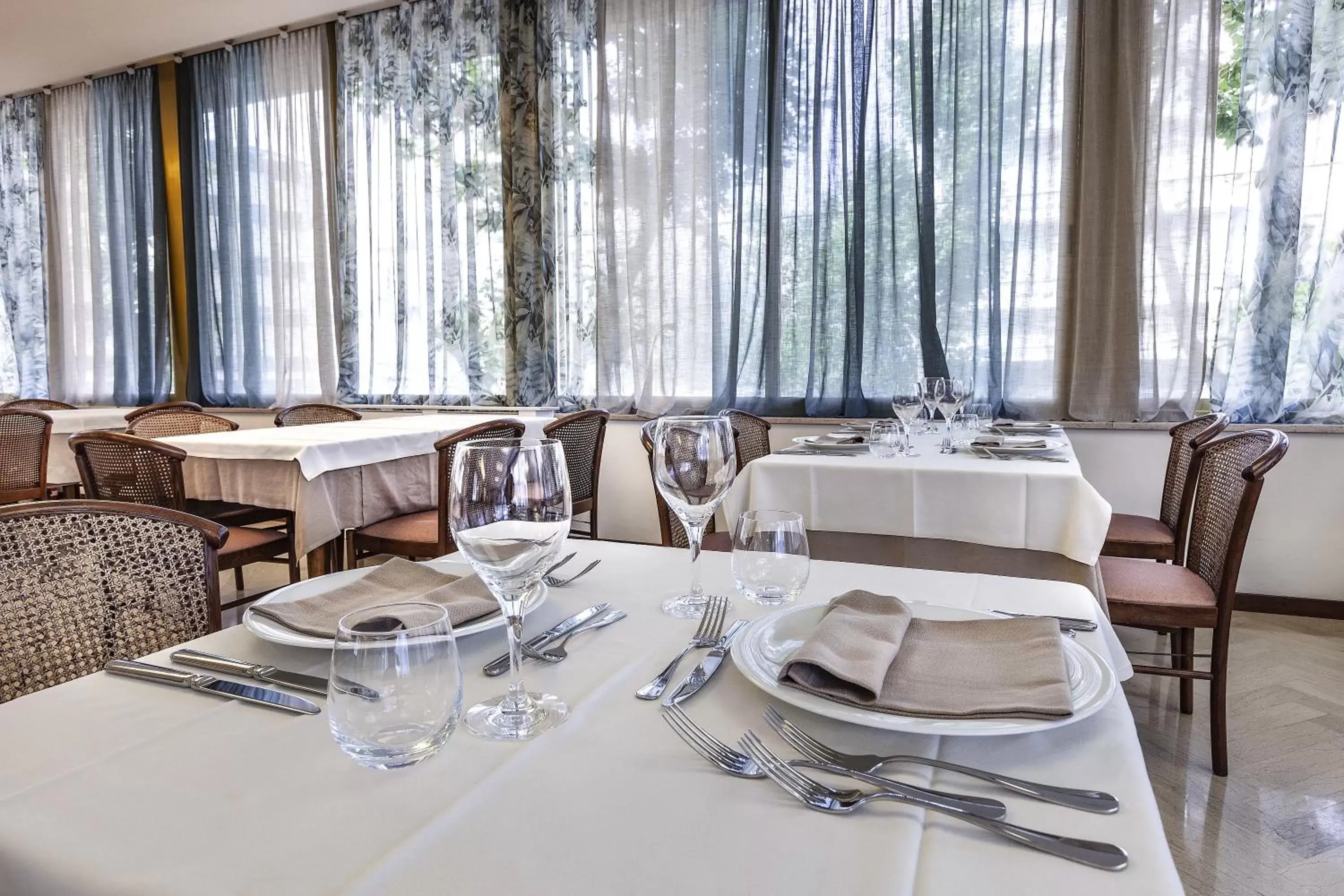 Decorative detail, Restaurant/Places to Eat in Ariminum Hotel