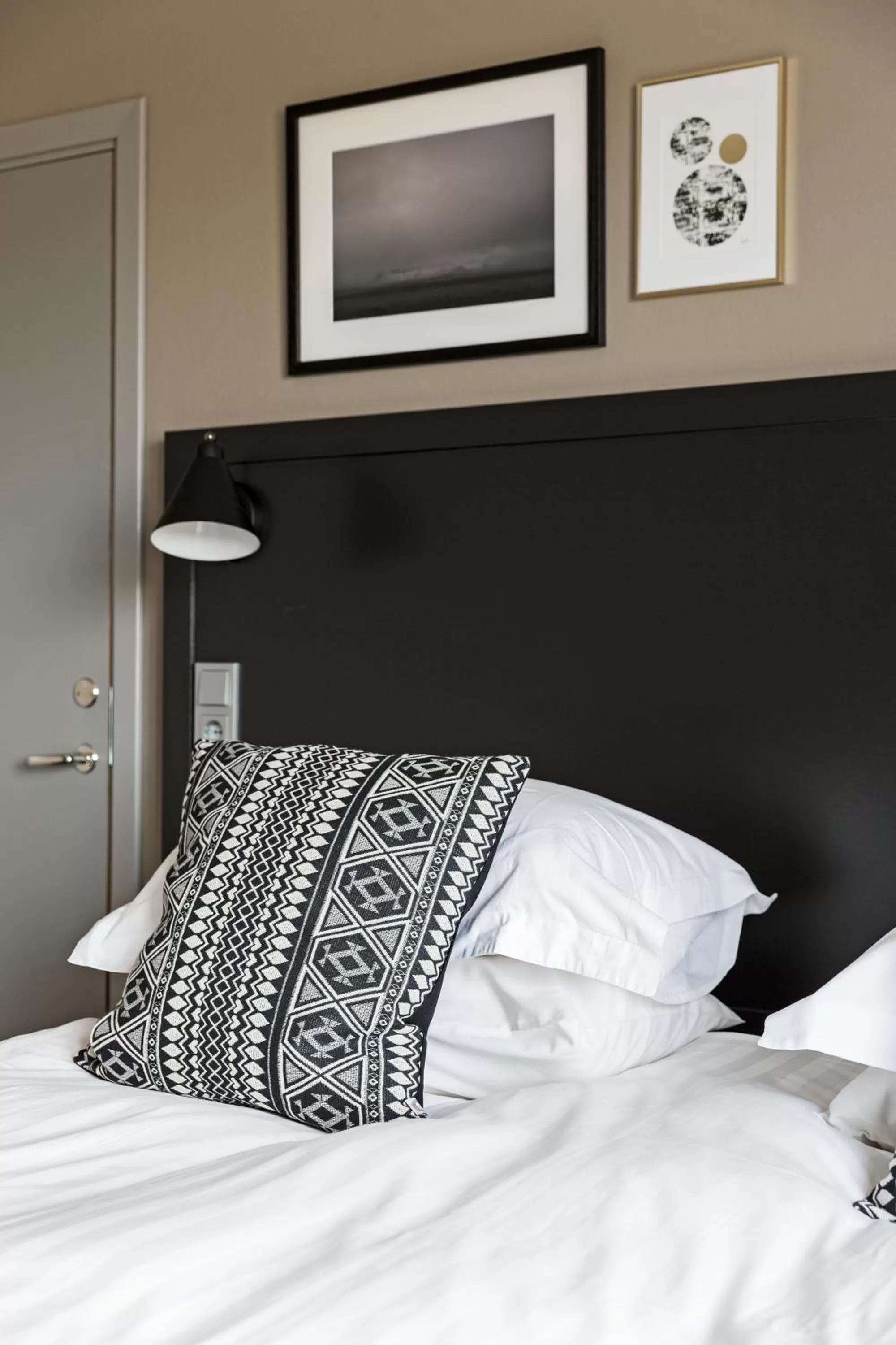 Bedroom, Bed in Hotel Höfn