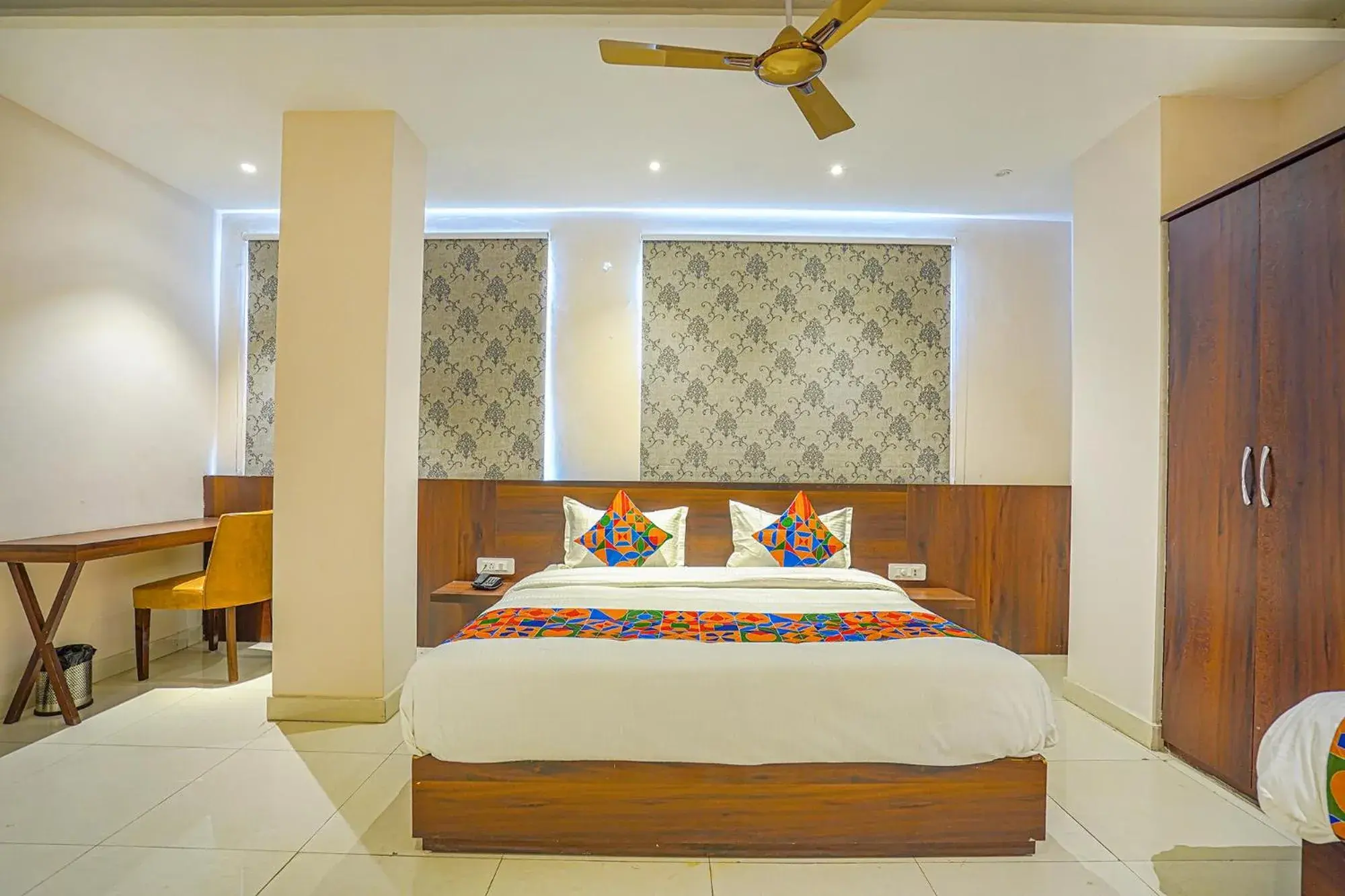 Coffee/tea facilities, Bed in FabHotel Prime Empire Coffee/tea facilities, Bed in FabHotel Prime Empire