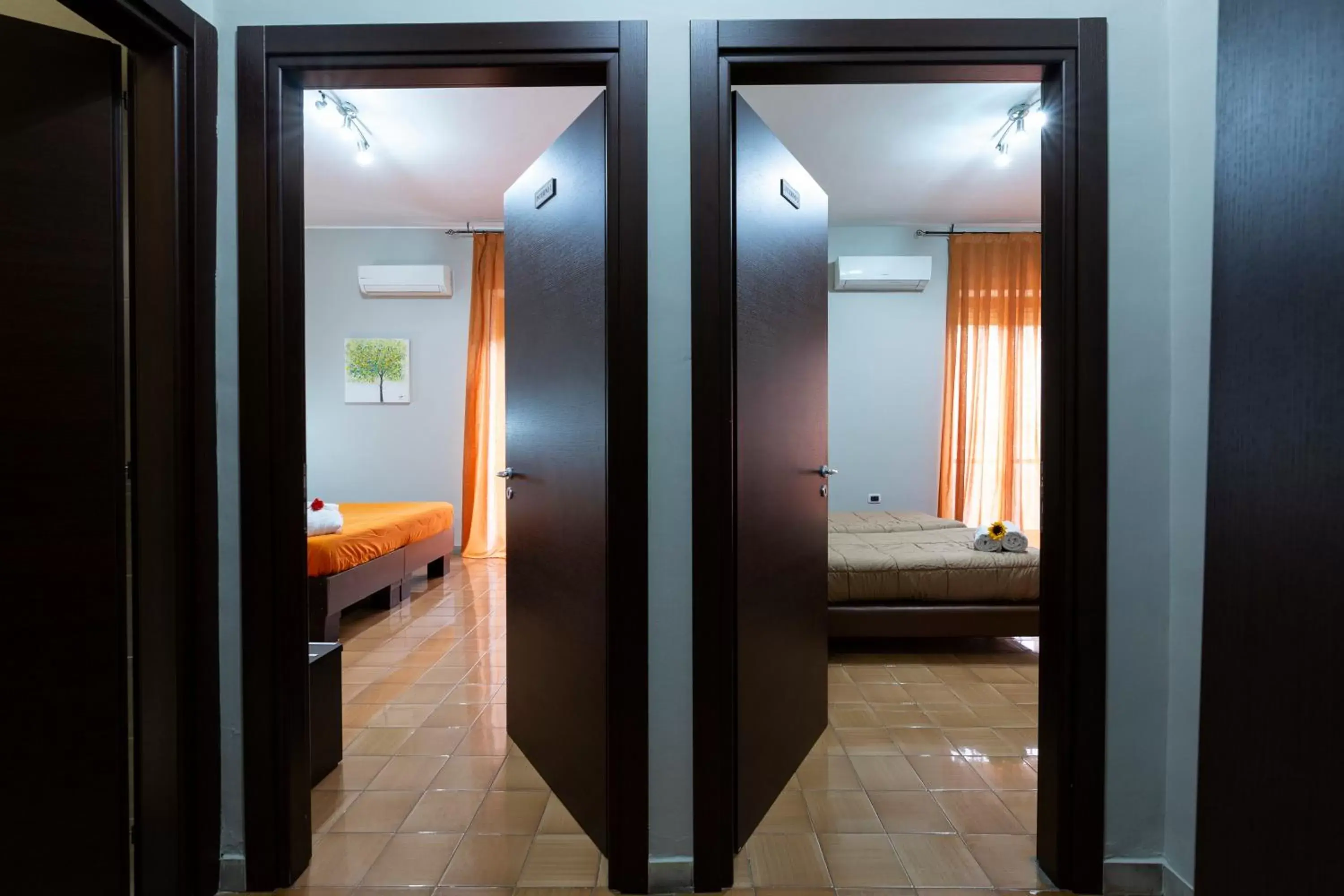 Bedroom, Bathroom in Hotel del Sole