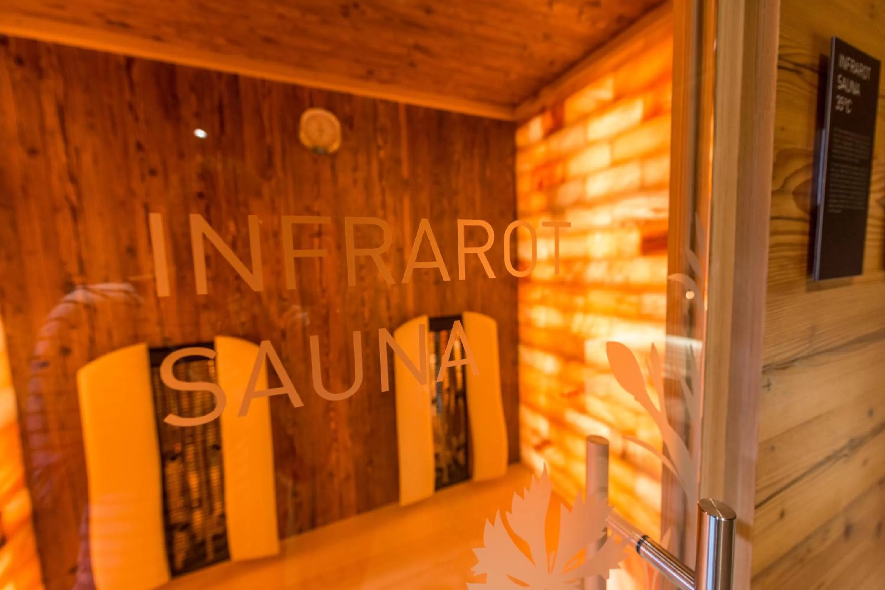 Sauna in Apart & Suiten Hotel WEIDEN