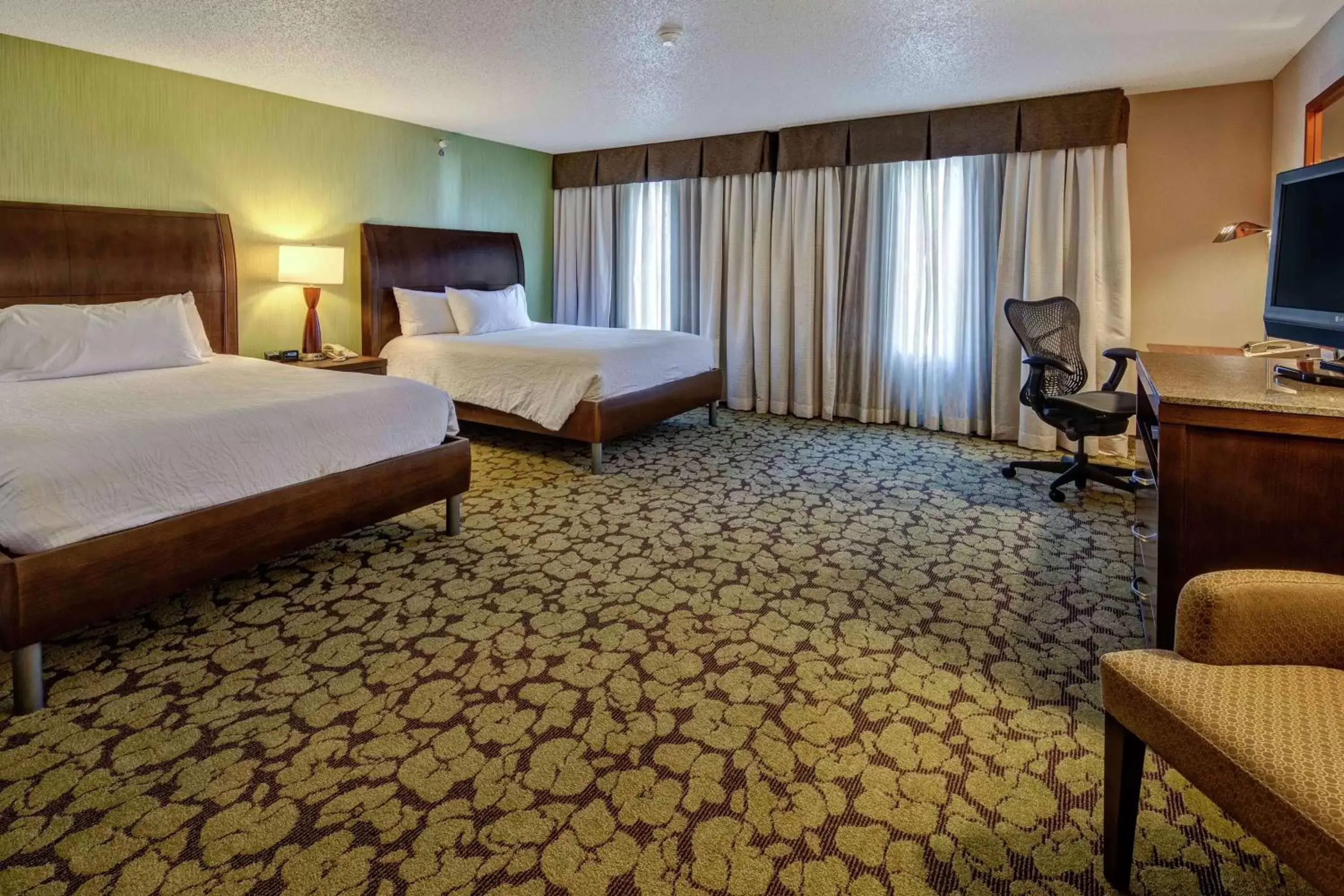 Bed in Hilton Garden Inn Minneapolis/Eden Prairie