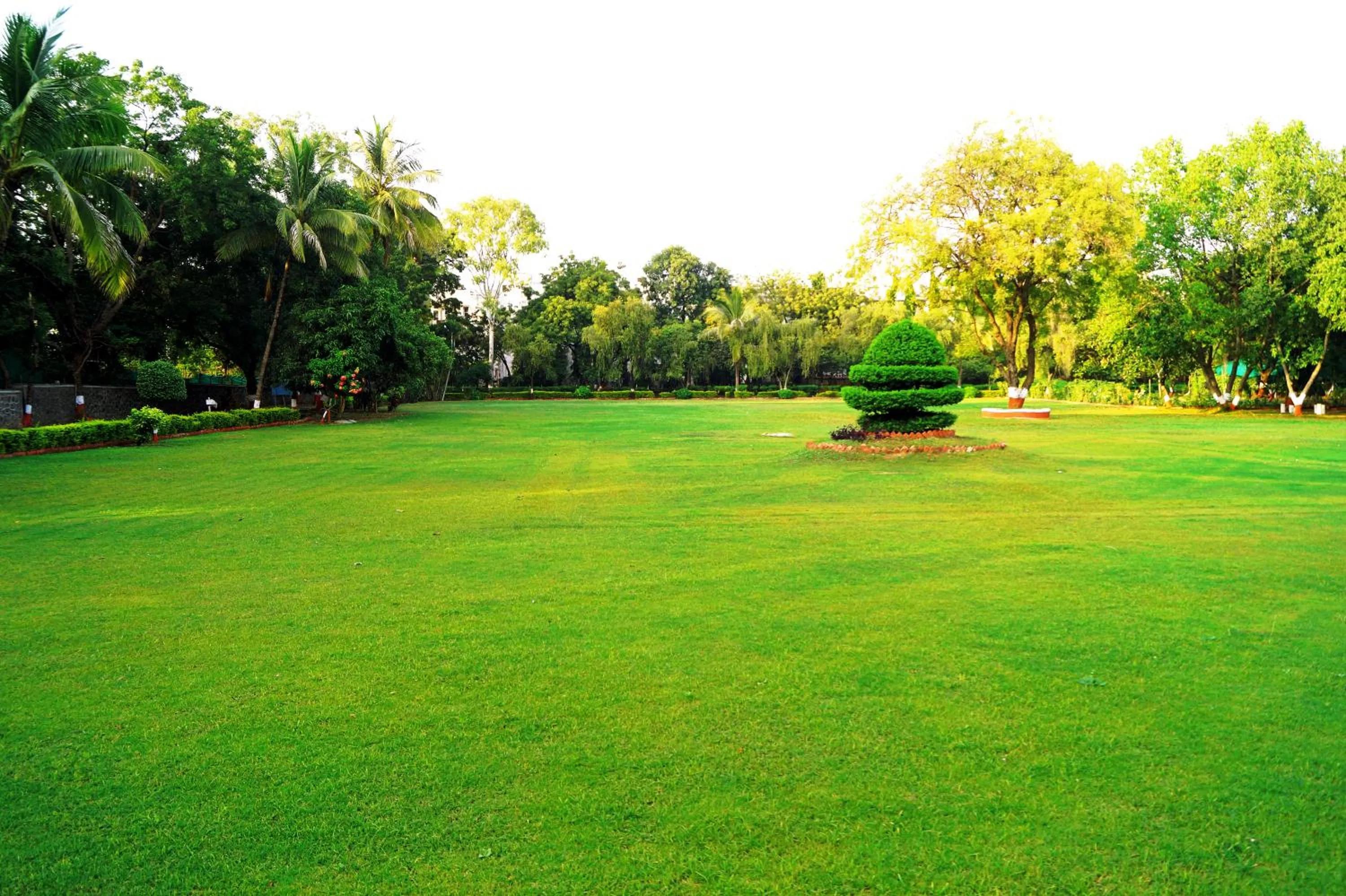 Garden in Ambassador Ajanta Hotel, Aurangabad