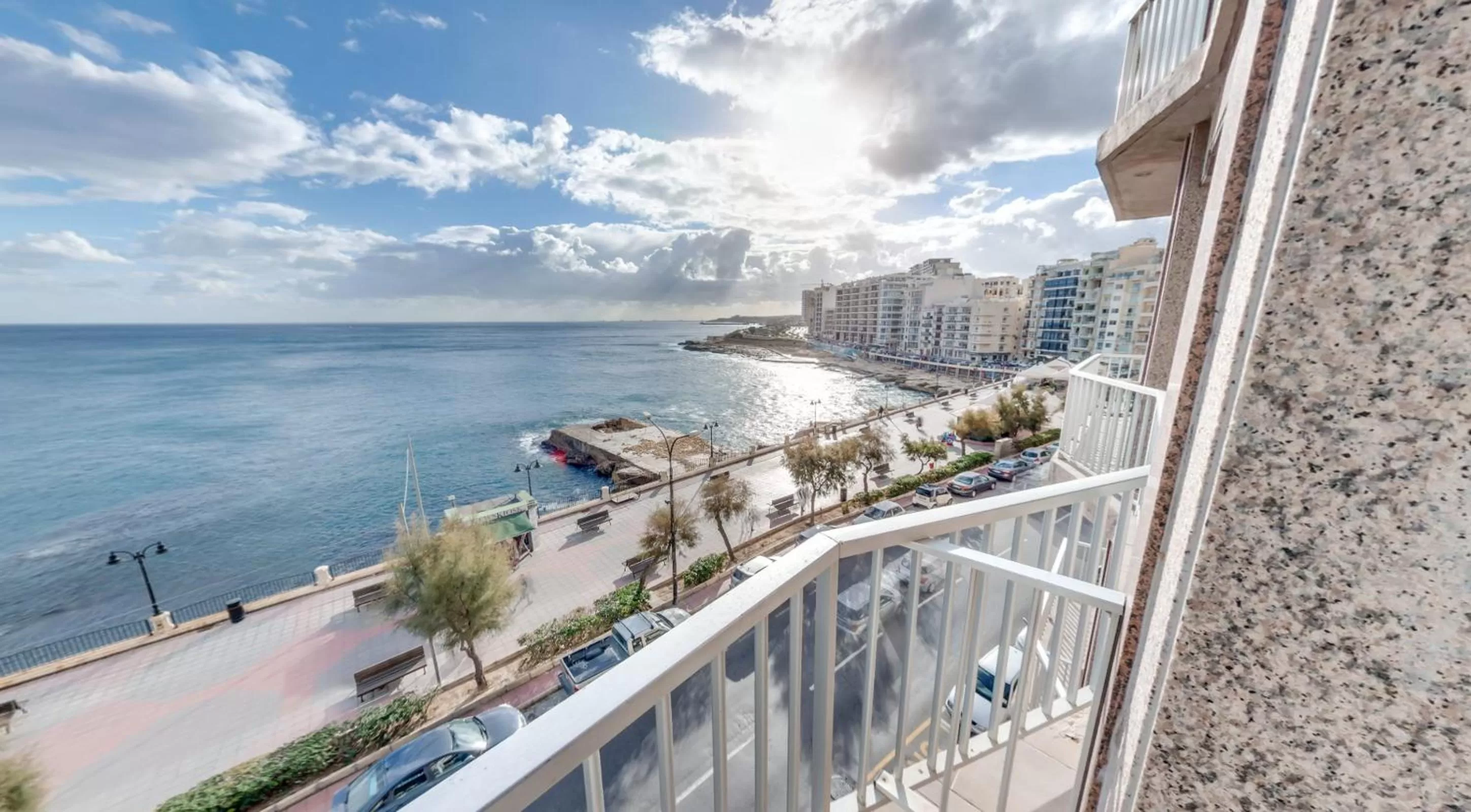 Balcony/Terrace in Sliema Chalet Hotel