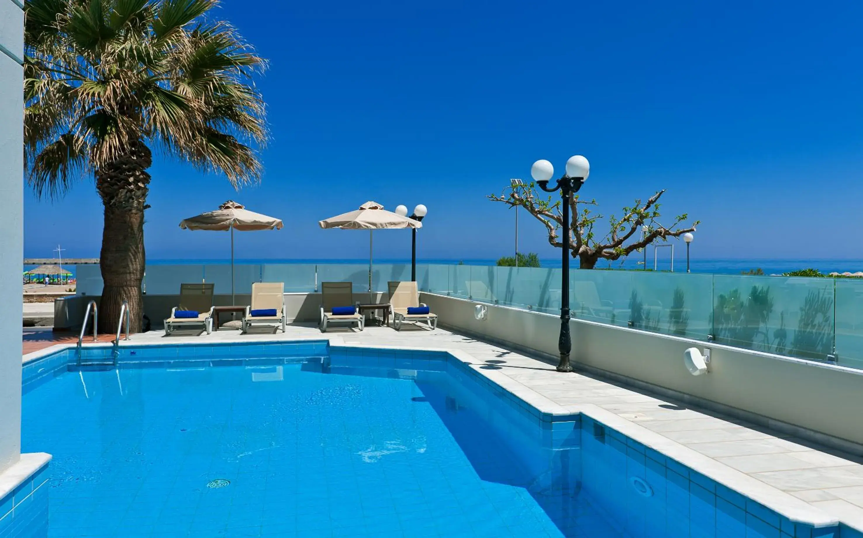 Swimming Pool in Kriti Beach Hotel