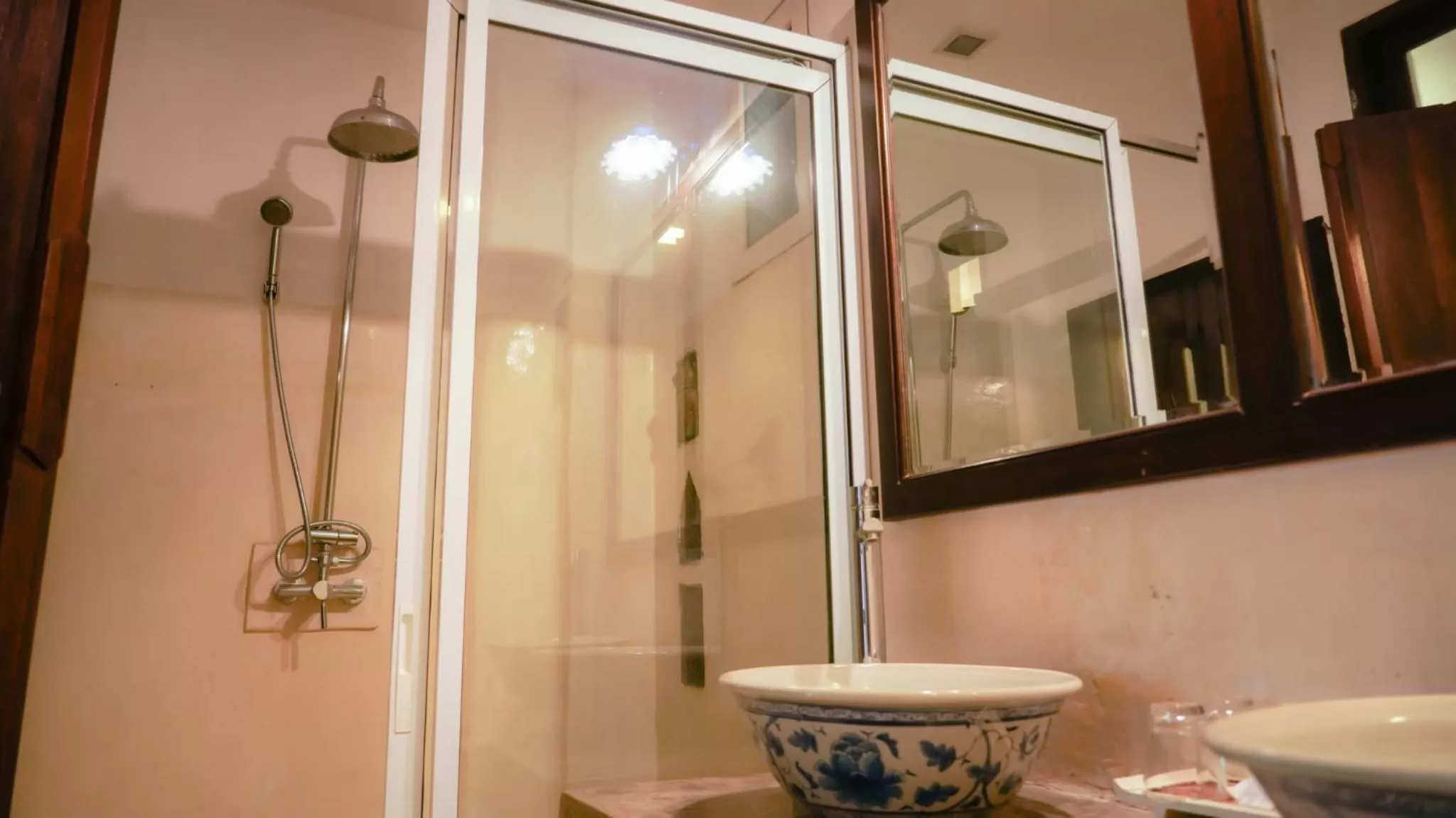 Bathroom in Cheva Gallery Boutique Hotel