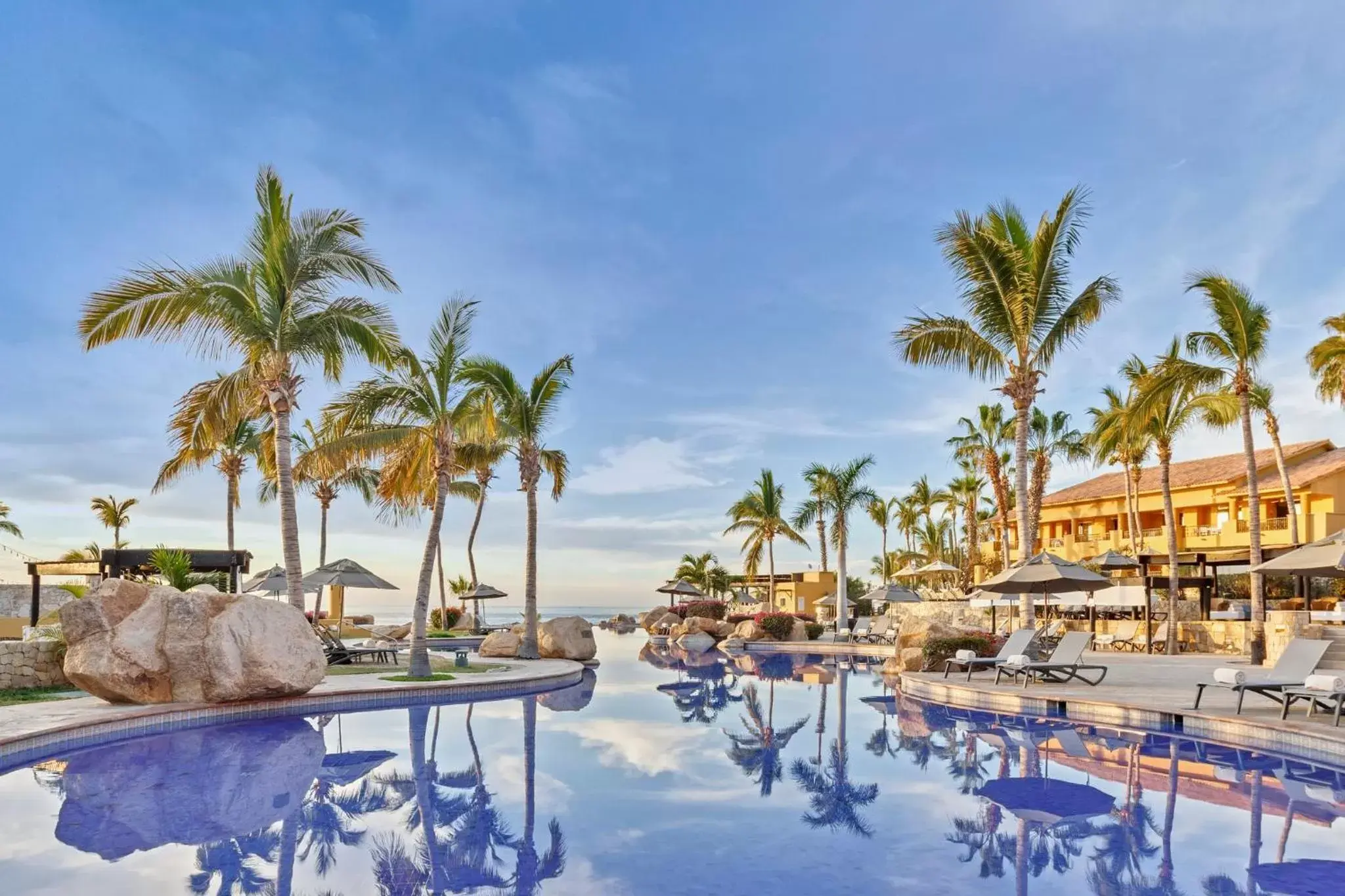 Swimming Pool in Grand Fiesta Americana Los Cabos All Inclusive Golf & Spa