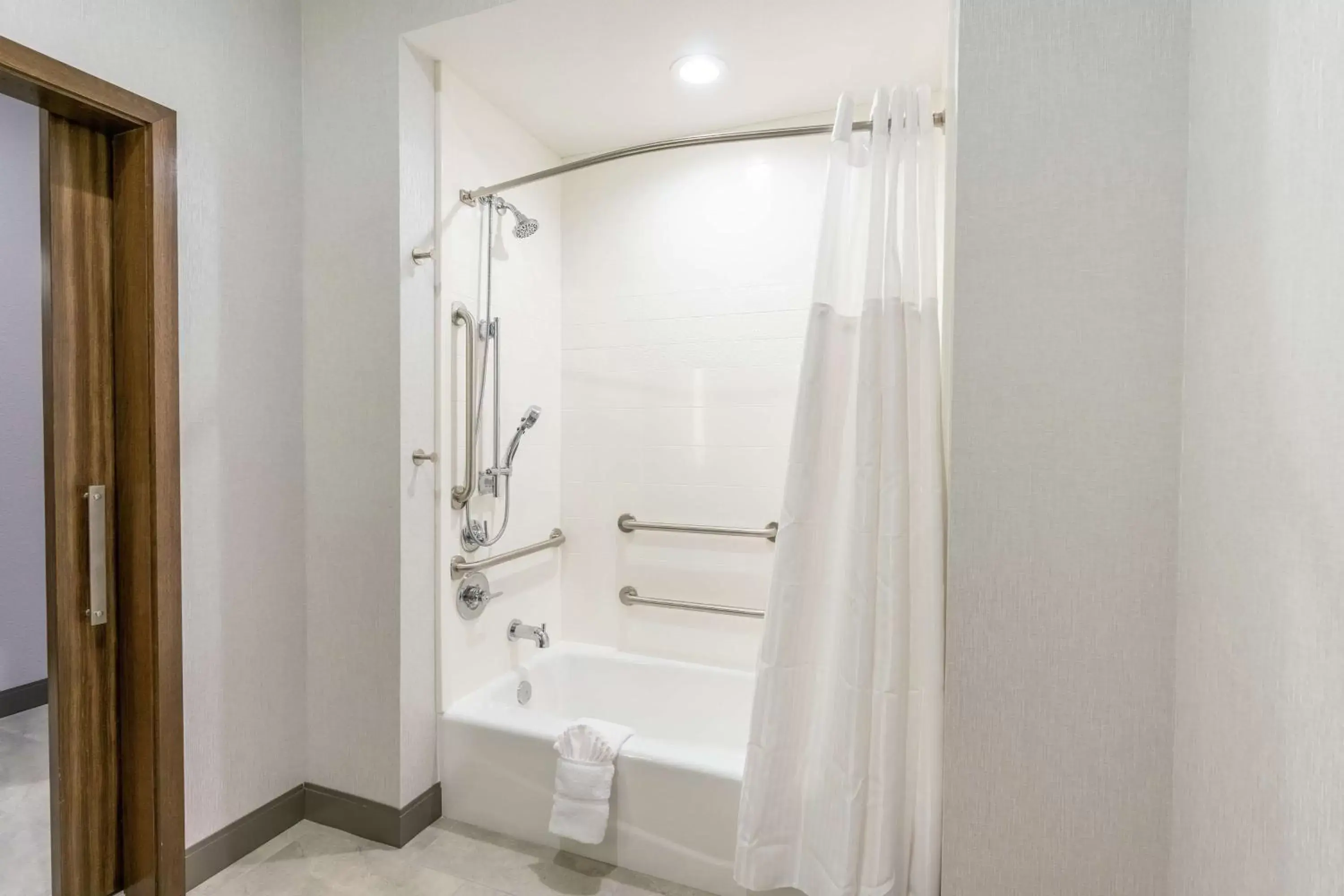 Bathroom in Hilton Garden Inn Wichita Downtown, Ks Bathroom in Hilton Garden Inn Wichita Downtown, Ks