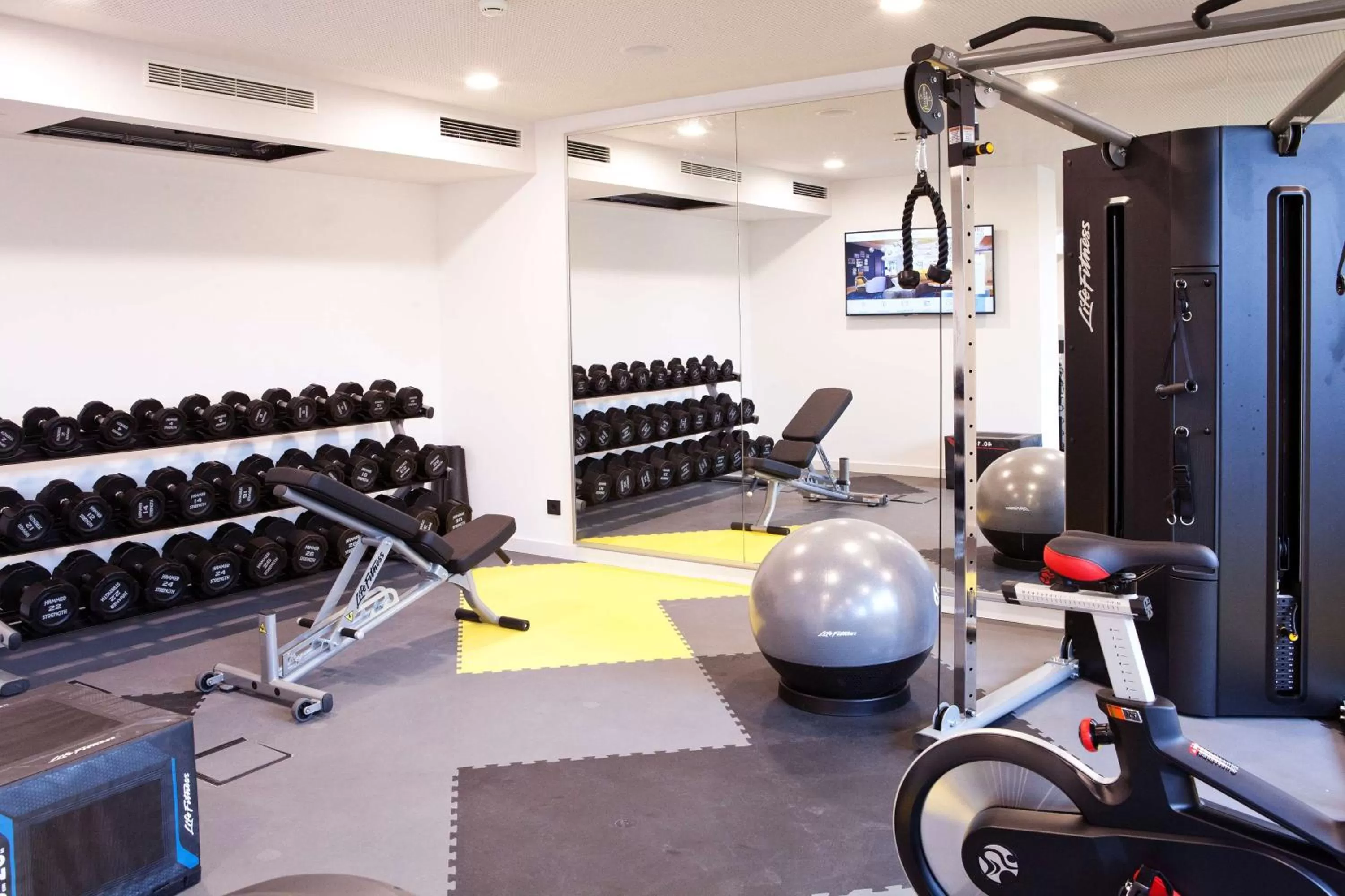 Fitness centre/facilities in Hilton Garden Inn Munich Messe