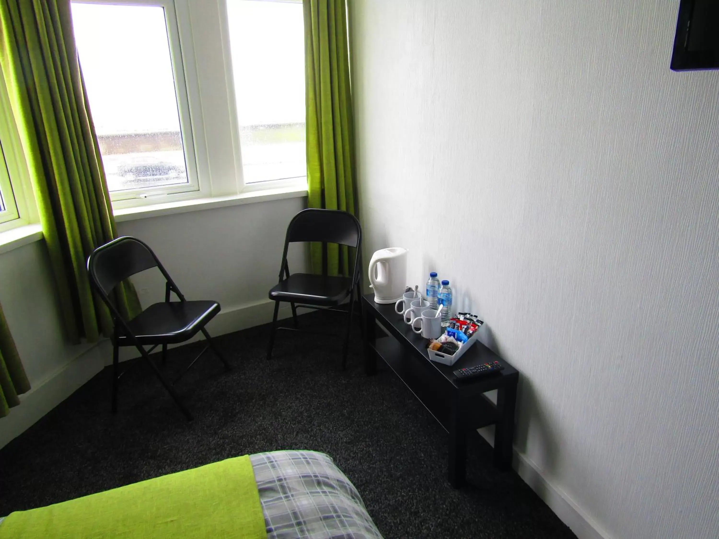 Coffee/tea facilities, Seating Area in Alderley Hotel Blackpool