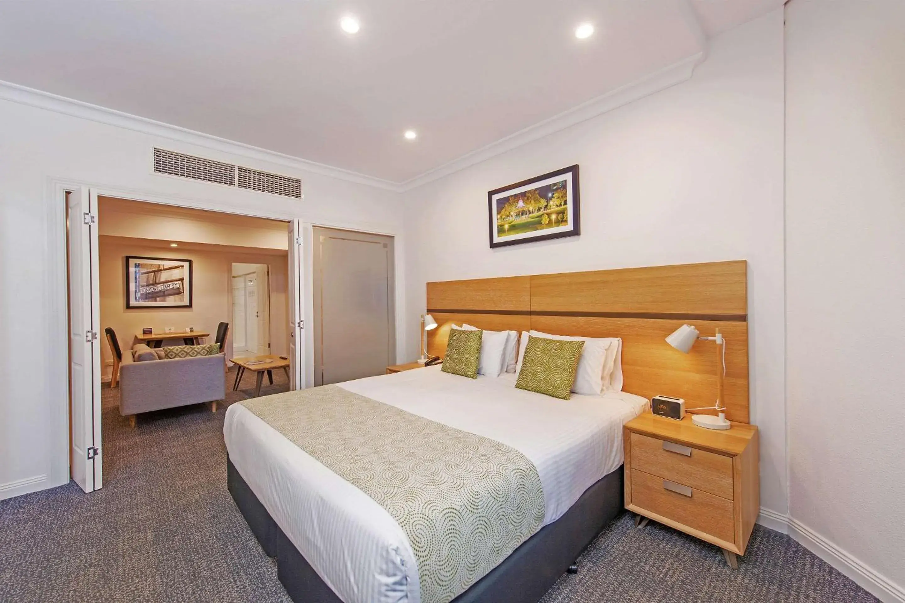 Photo of the whole room, Bed in Quality Apartments Adelaide Central