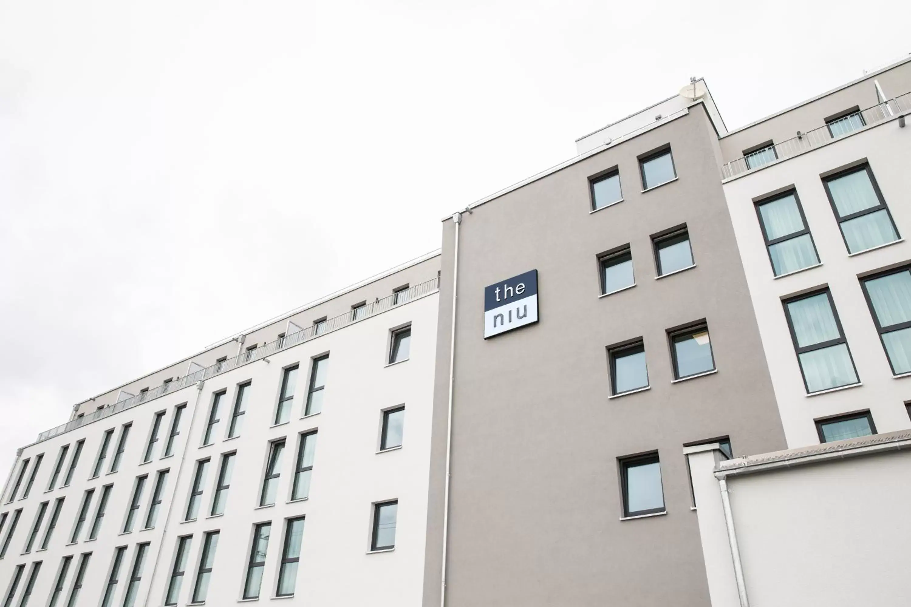 Facade/entrance, Property Building in the niu Saddle