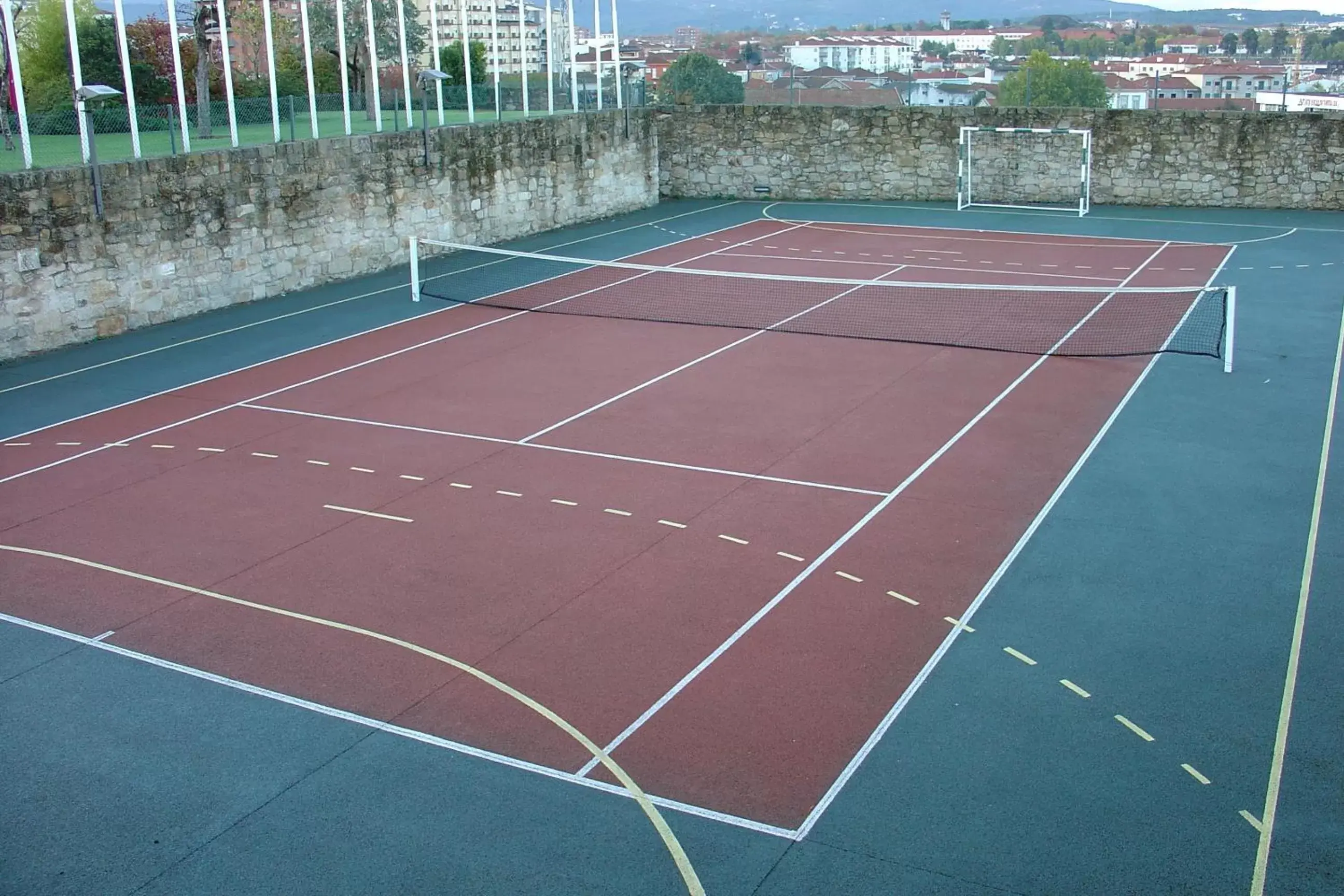 People, Tennis/Squash in Forte de São Francisco Hotel Chaves