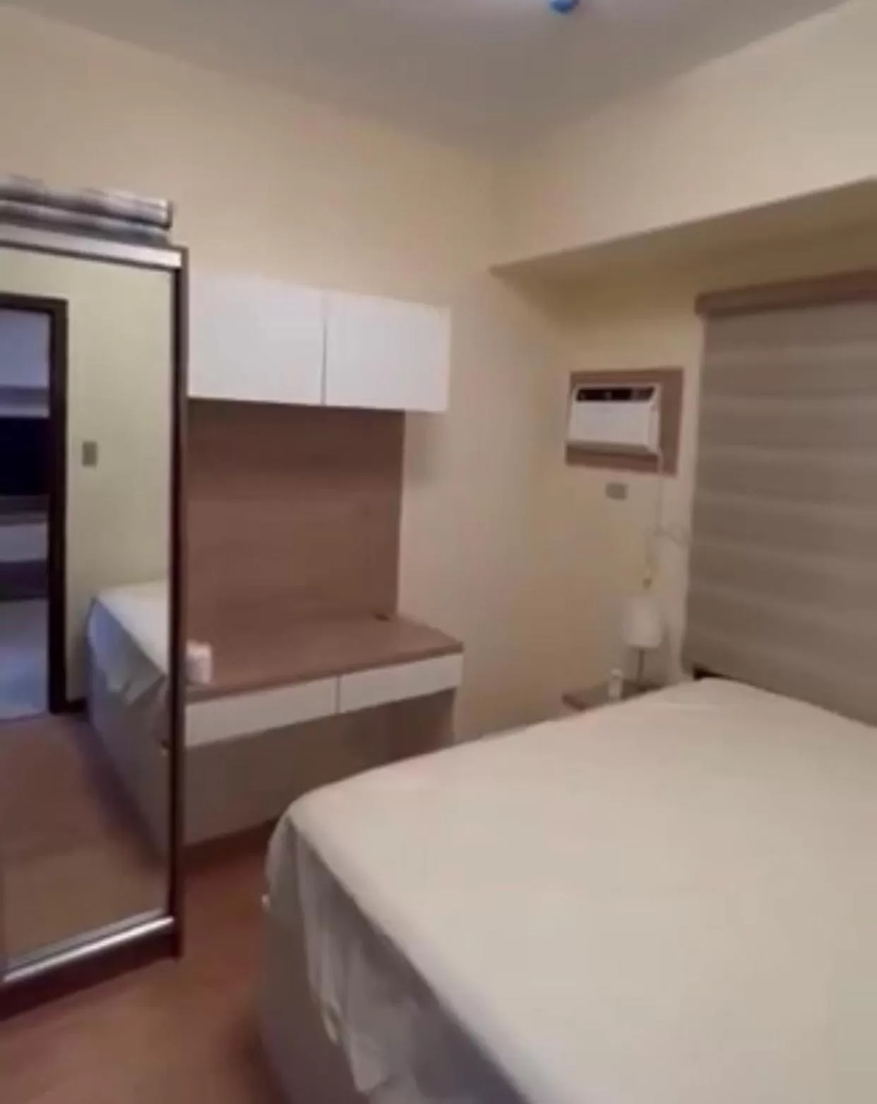 Bed in Le 10 The Radiance Manila Bay