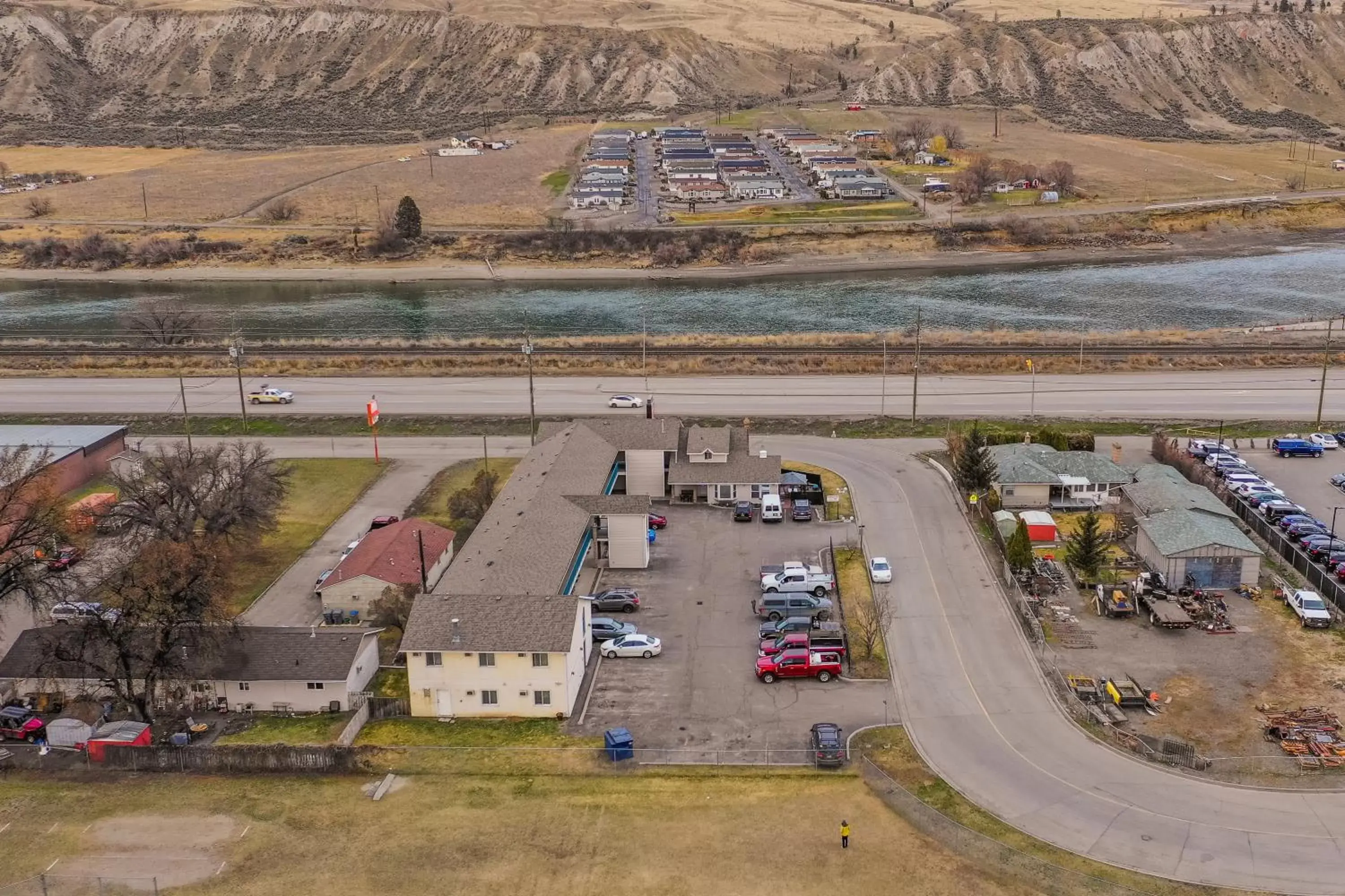 Property building, Bird's-eye View in The Ranchland Inn Kamloops