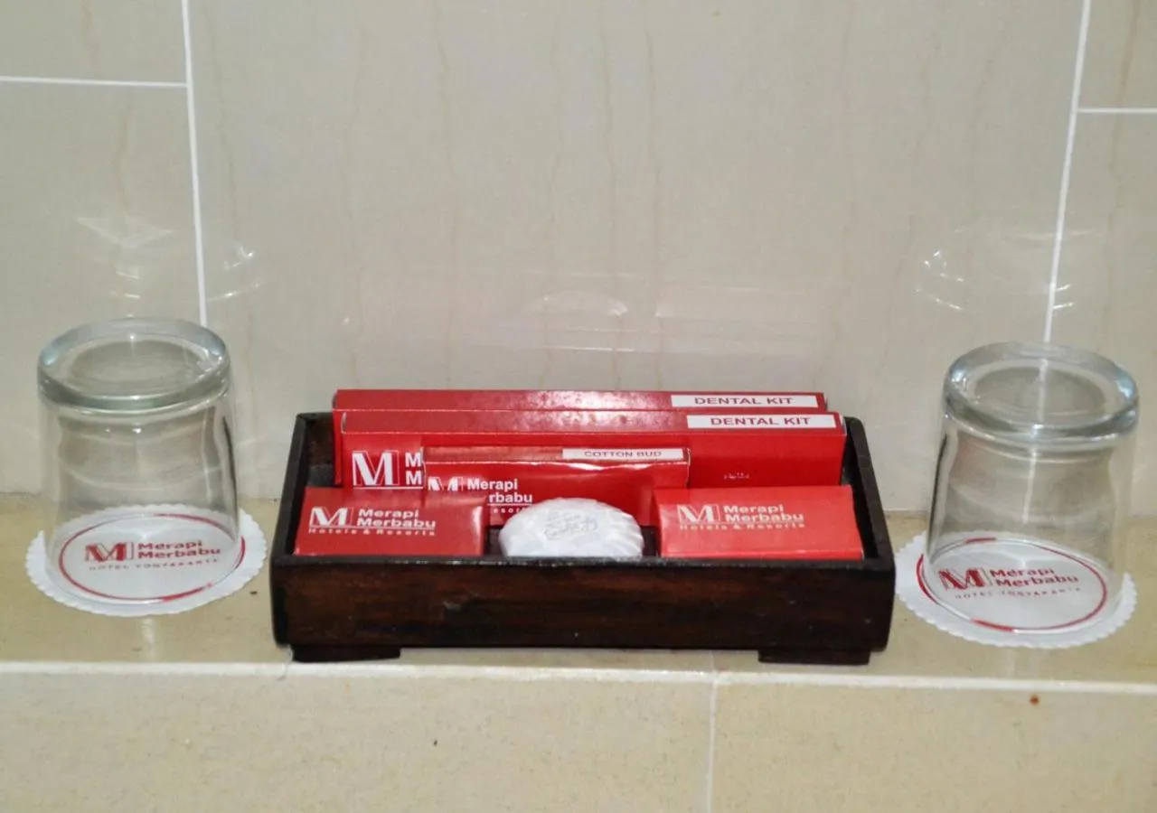 room service in Merapi Merbabu Hotel Yogyakarta Powered by Archipelago