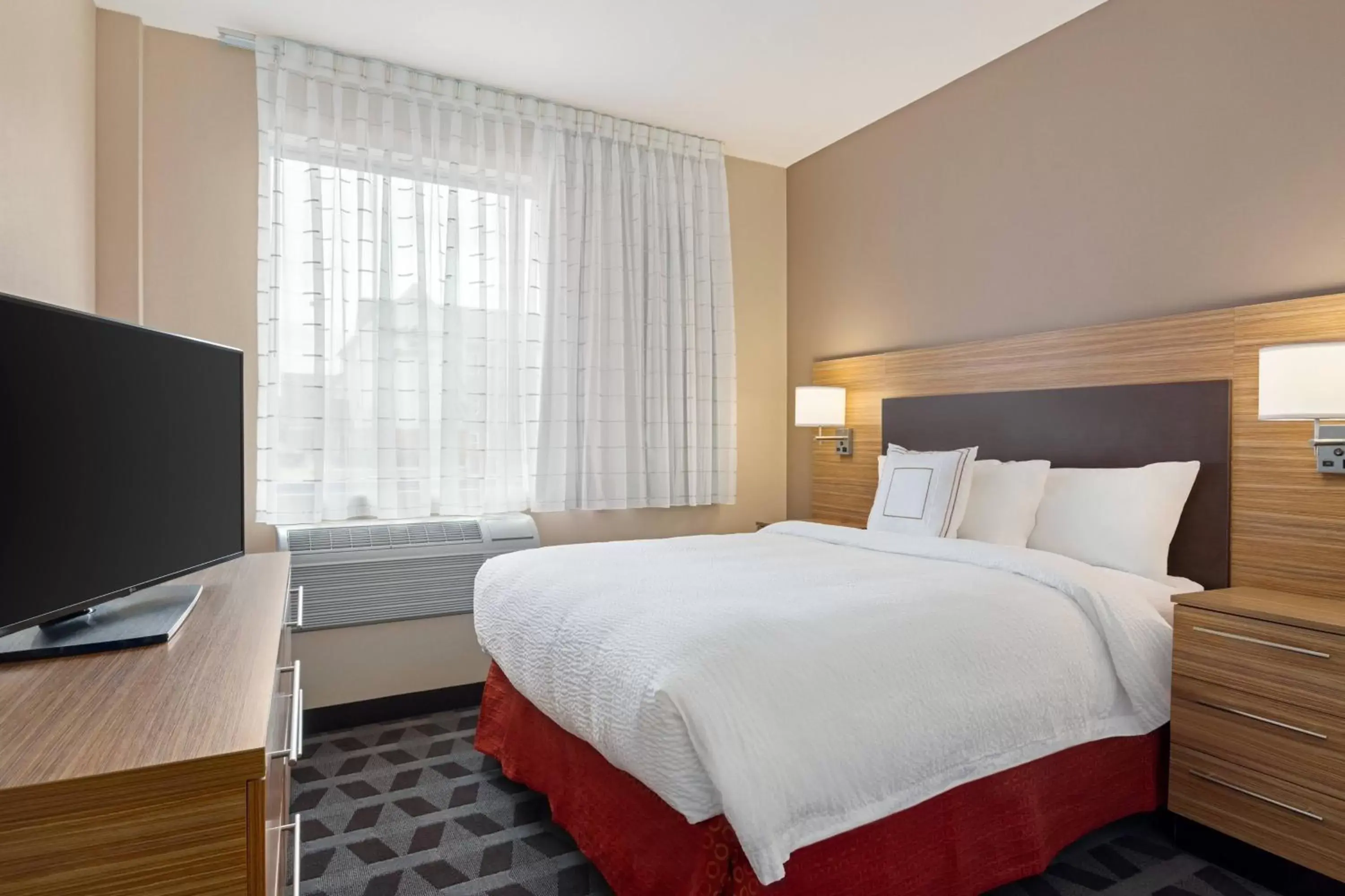 Bedroom, Bed in TownePlace Suites by Marriott Memphis Southaven