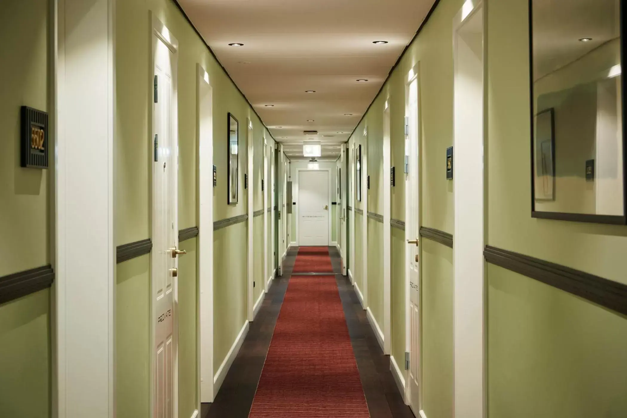 Property building in WIDE Hotel Property building in WIDE Hotel