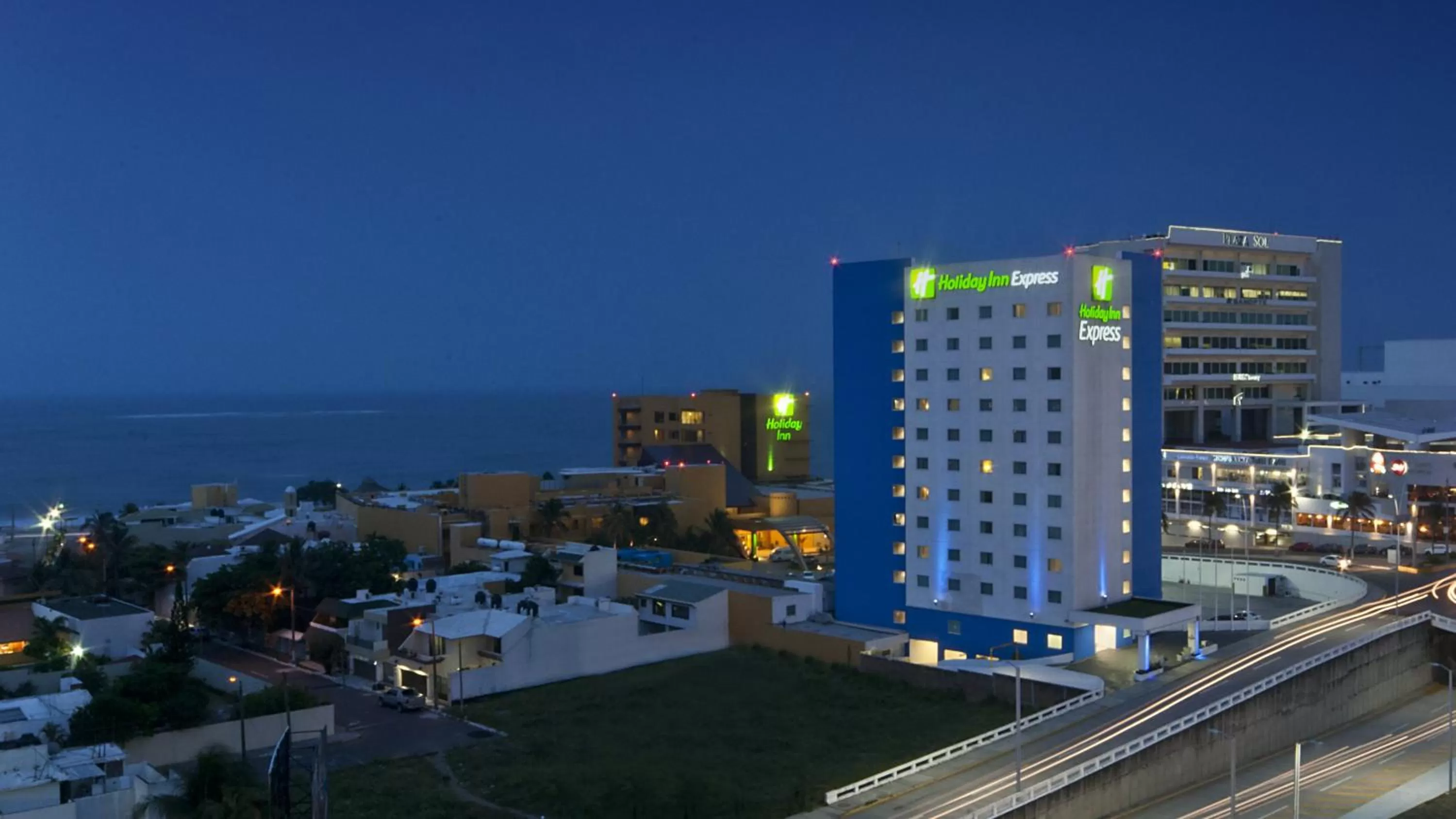 Property building in Holiday Inn Express Veracruz Boca del Rio by IHG