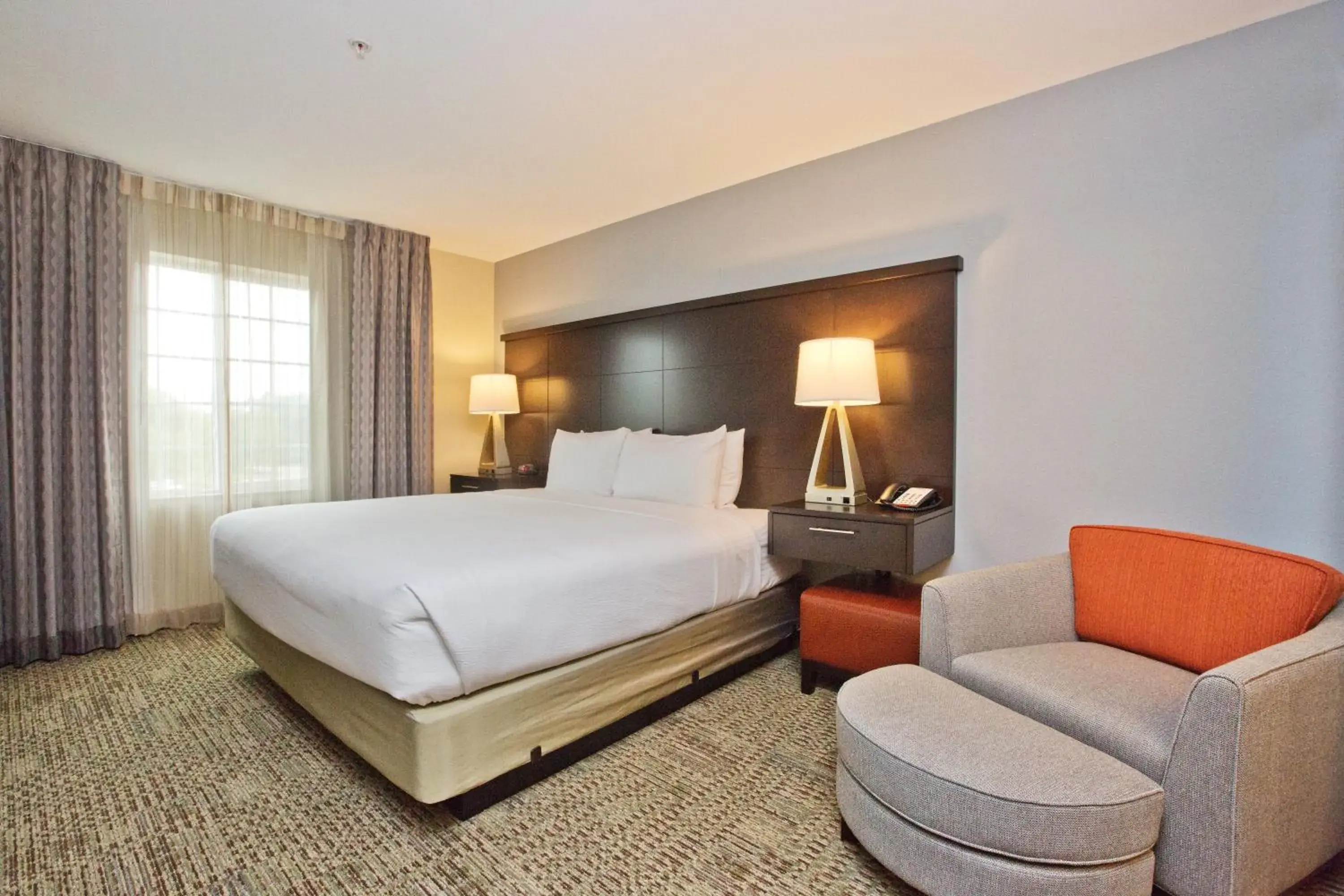 Photo of the whole room, Bed in Staybridge Suites Austin South Interstate Hwy 35, an IHG Hotel