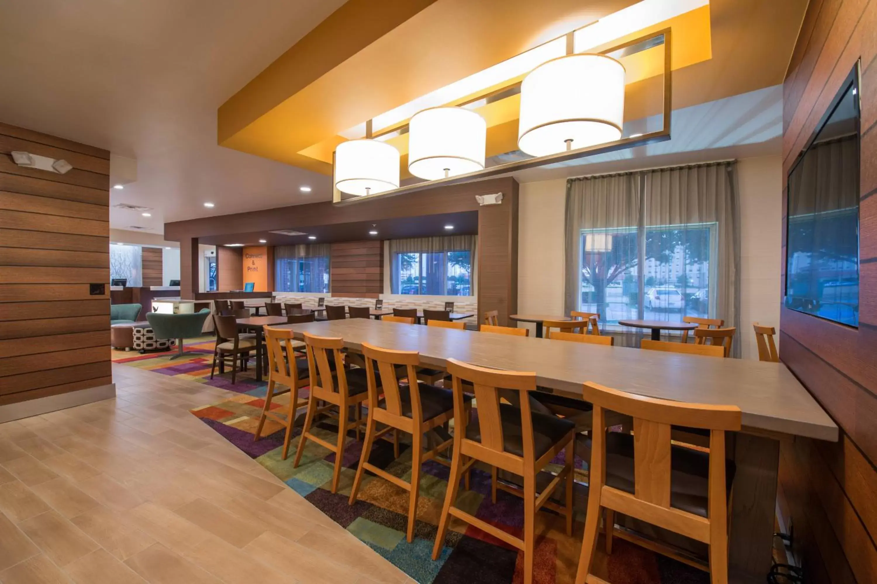 Restaurant/places to eat, Lounge/Bar in Fairfield Inn & Suites Dallas Lewisville